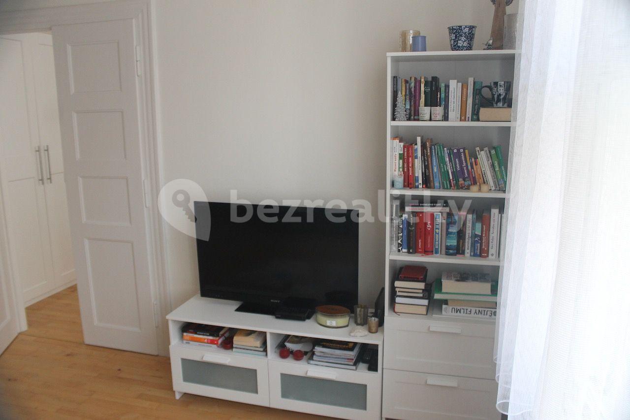 1 bedroom with open-plan kitchen flat to rent, 58 m², Jilemnického, Prague, Prague