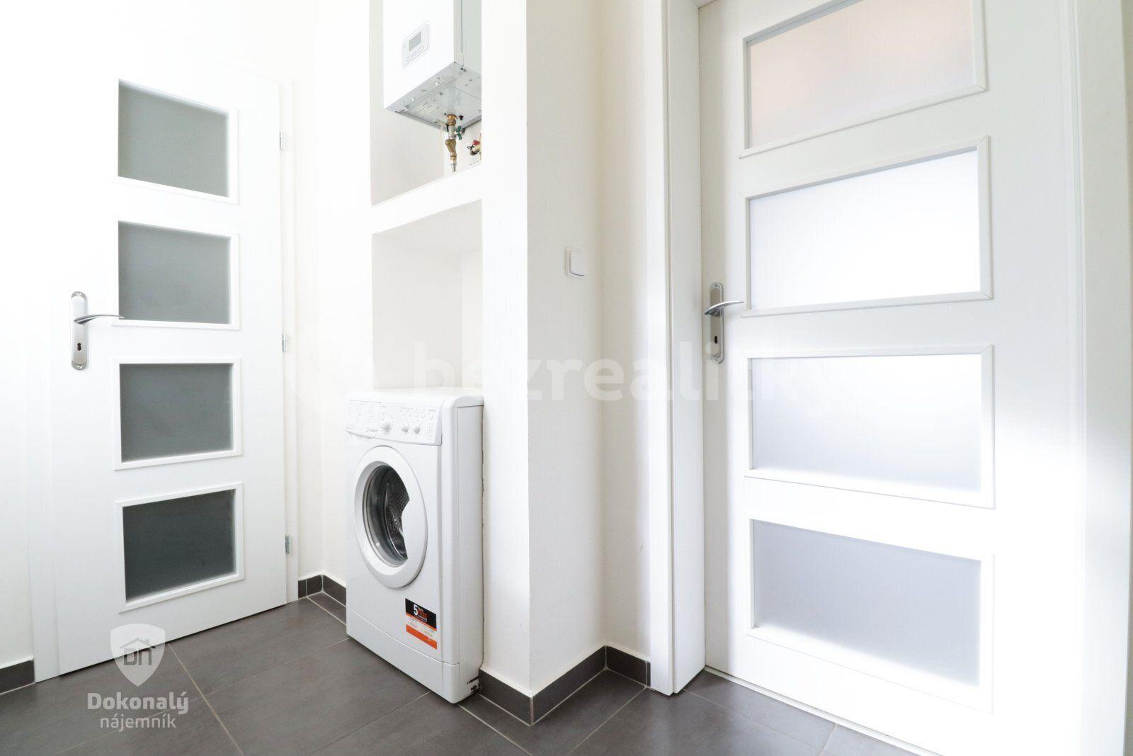 1 bedroom with open-plan kitchen flat to rent, 58 m², Koterovská, Plzeň, Plzeňský Region