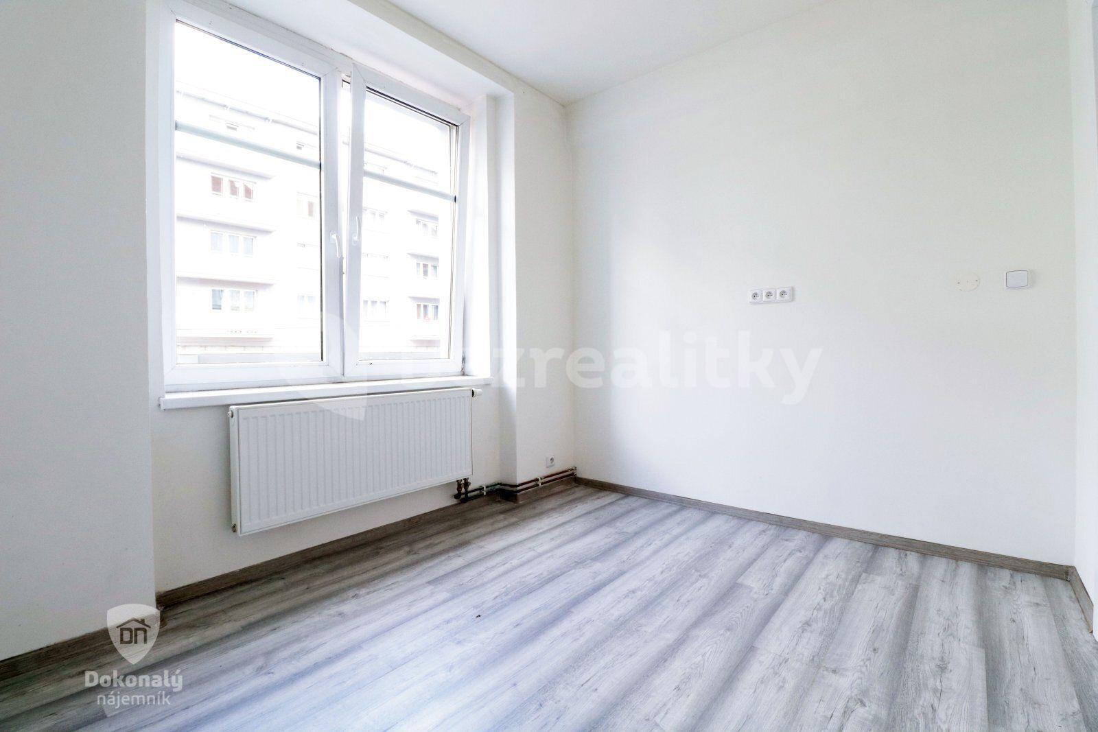 1 bedroom with open-plan kitchen flat to rent, 58 m², Koterovská, Plzeň, Plzeňský Region