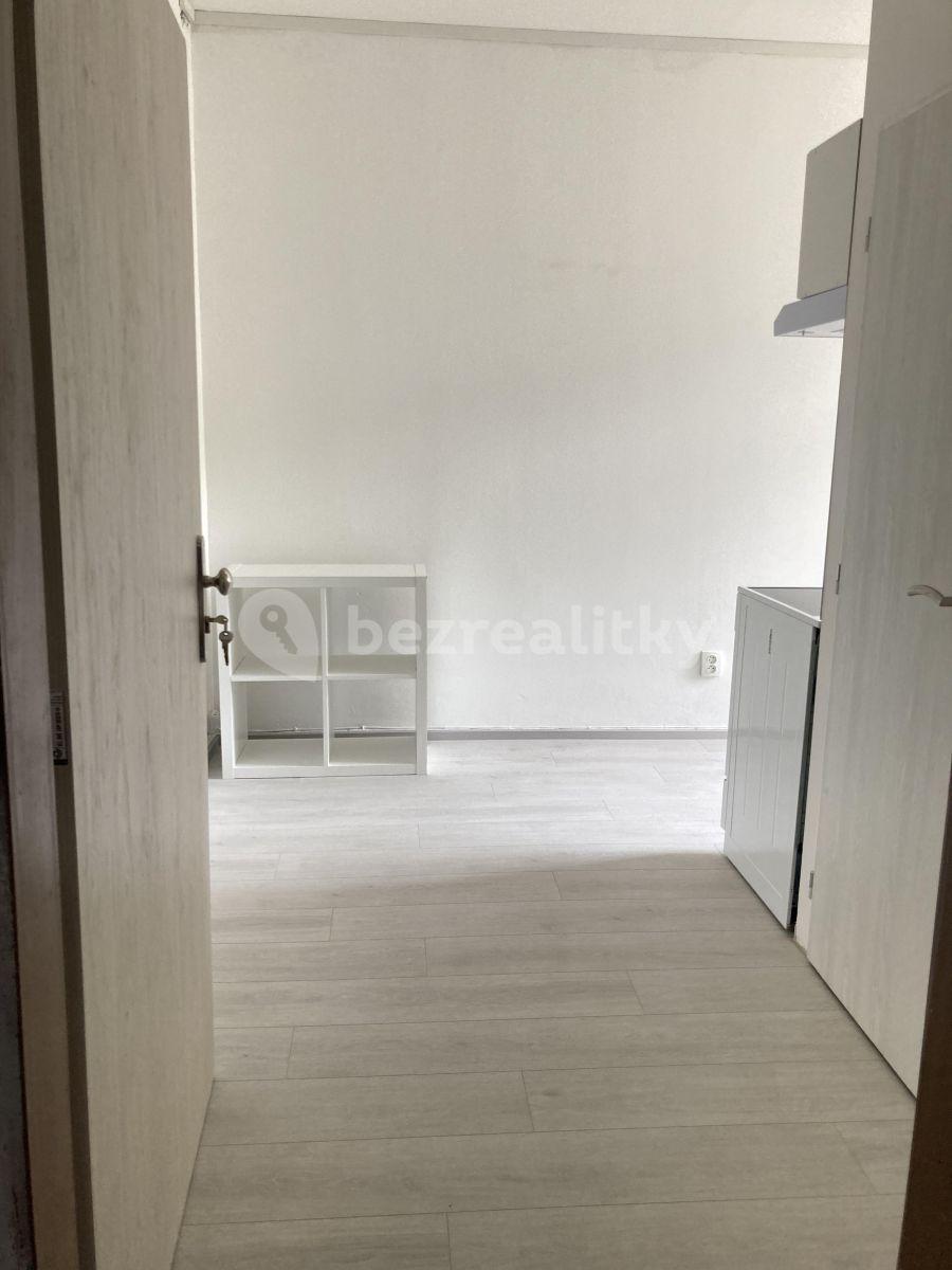 1 bedroom flat to rent, 37 m², Masarykova, Ústí nad Labem, Ústecký Region