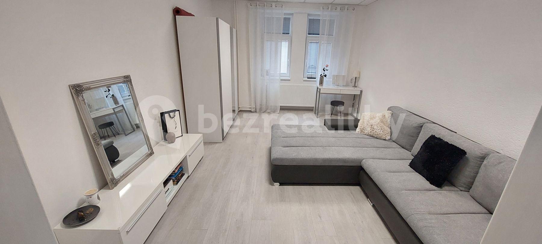 1 bedroom flat to rent, 37 m², Masarykova, Ústí nad Labem, Ústecký Region