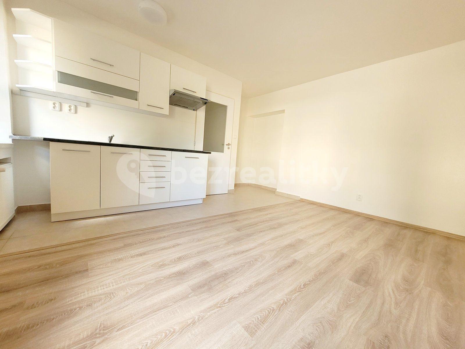 Studio flat to rent, 29 m², Klimšova, Havířov, Moravskoslezský Region