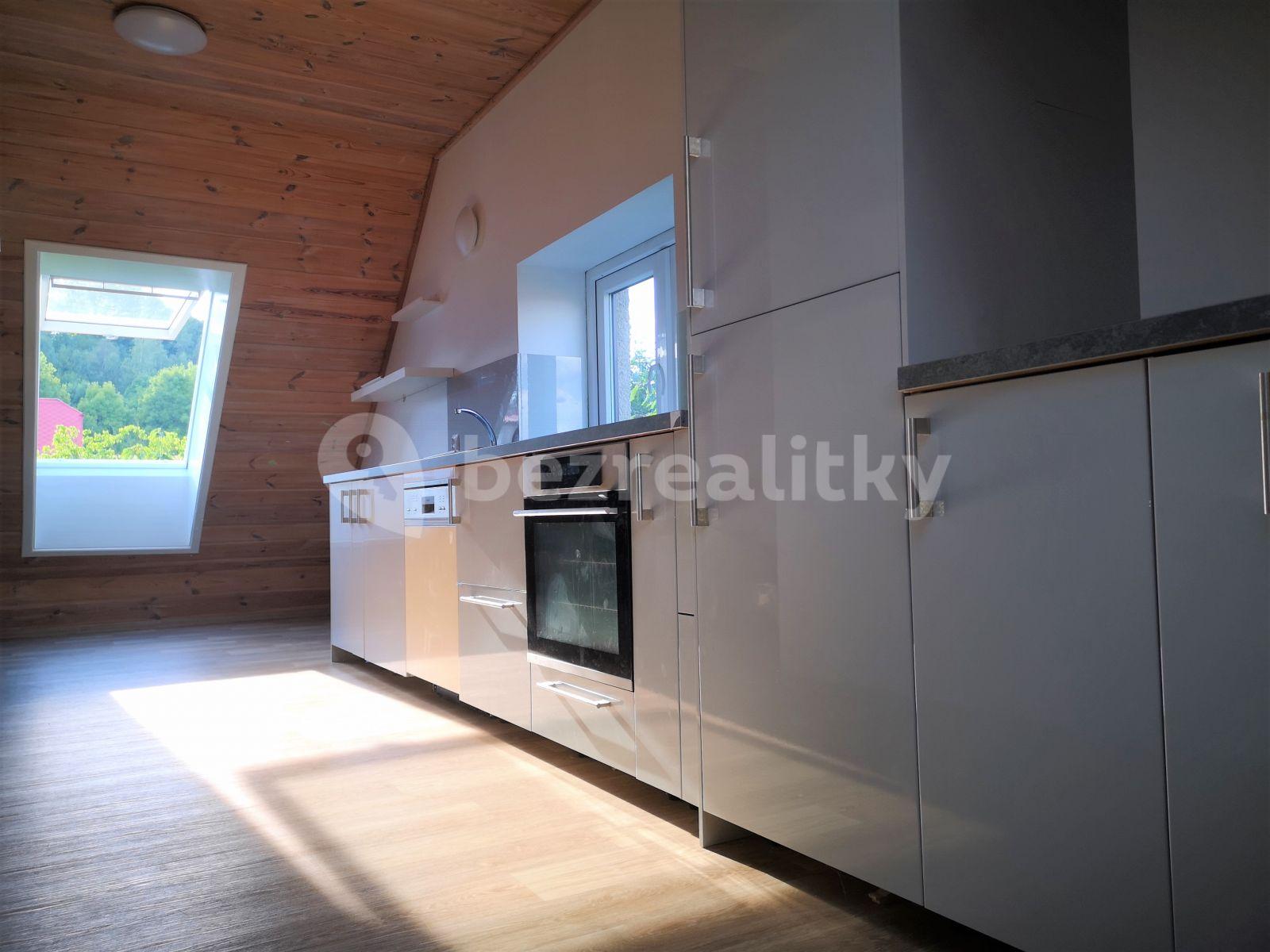 2 bedroom with open-plan kitchen flat to rent, 72 m², Hornických učňů, Příbram, Středočeský Region