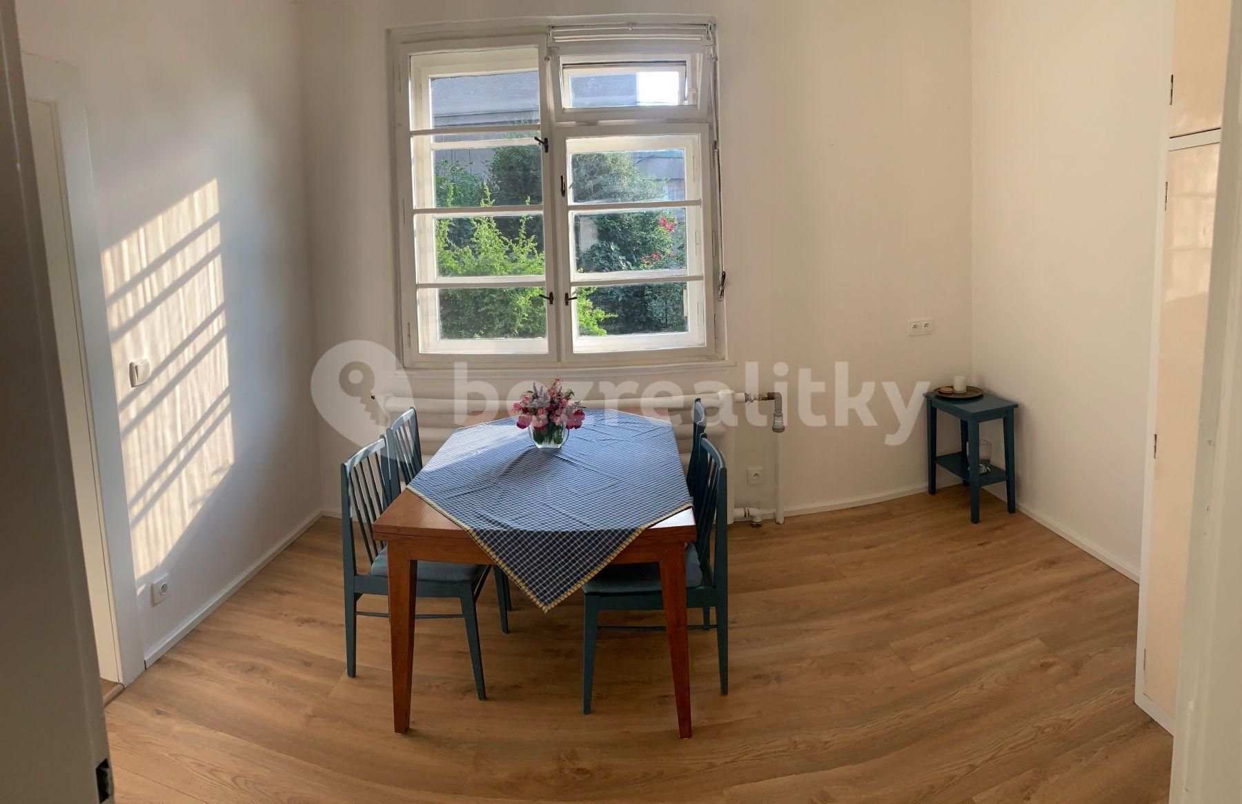 4 bedroom flat to rent, 88 m², Severozápadní Ⅴ, Prague, Prague