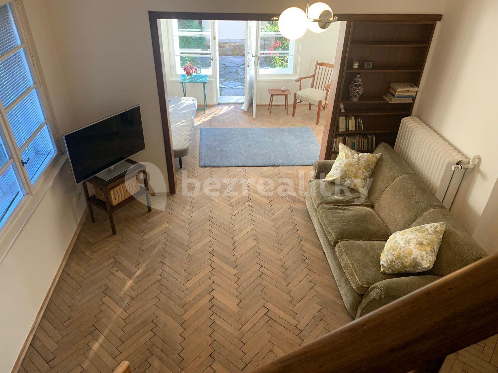 4 bedroom flat to rent, 88 m², Severozápadní Ⅴ, Prague, Prague