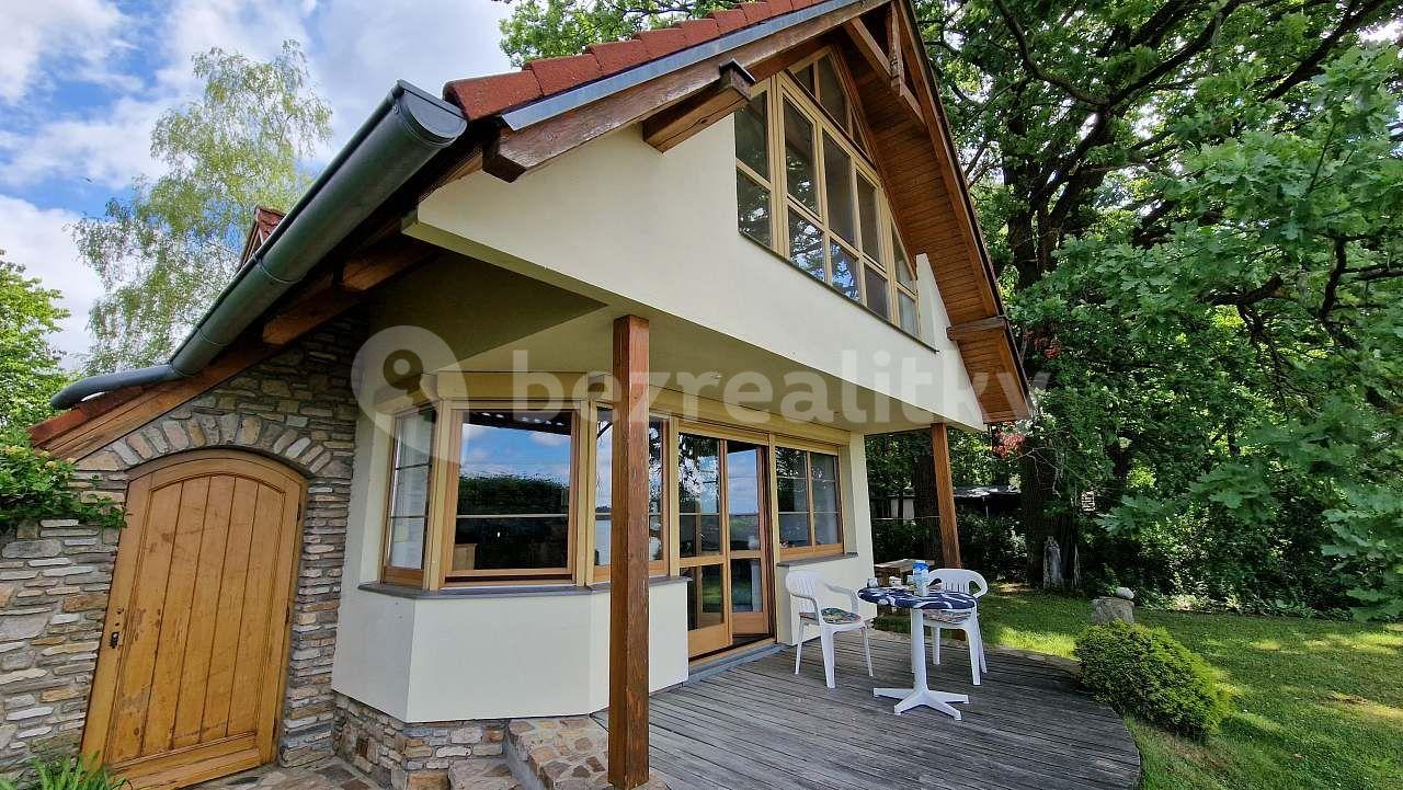 recreational property to rent, 0 m², Lišov, Jihočeský Region