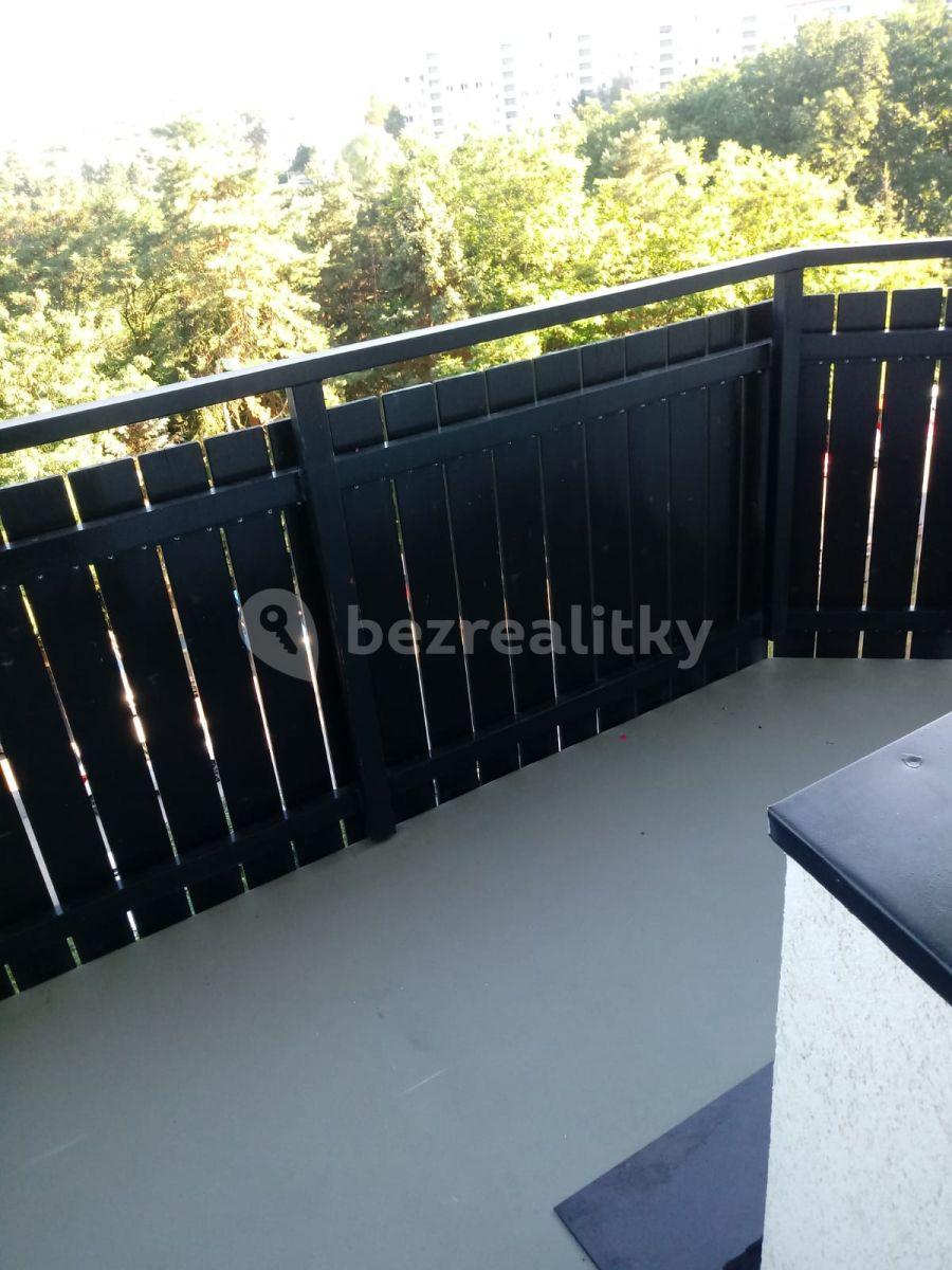 2 bedroom flat to rent, 56 m², Voříškova, Brno, Jihomoravský Region