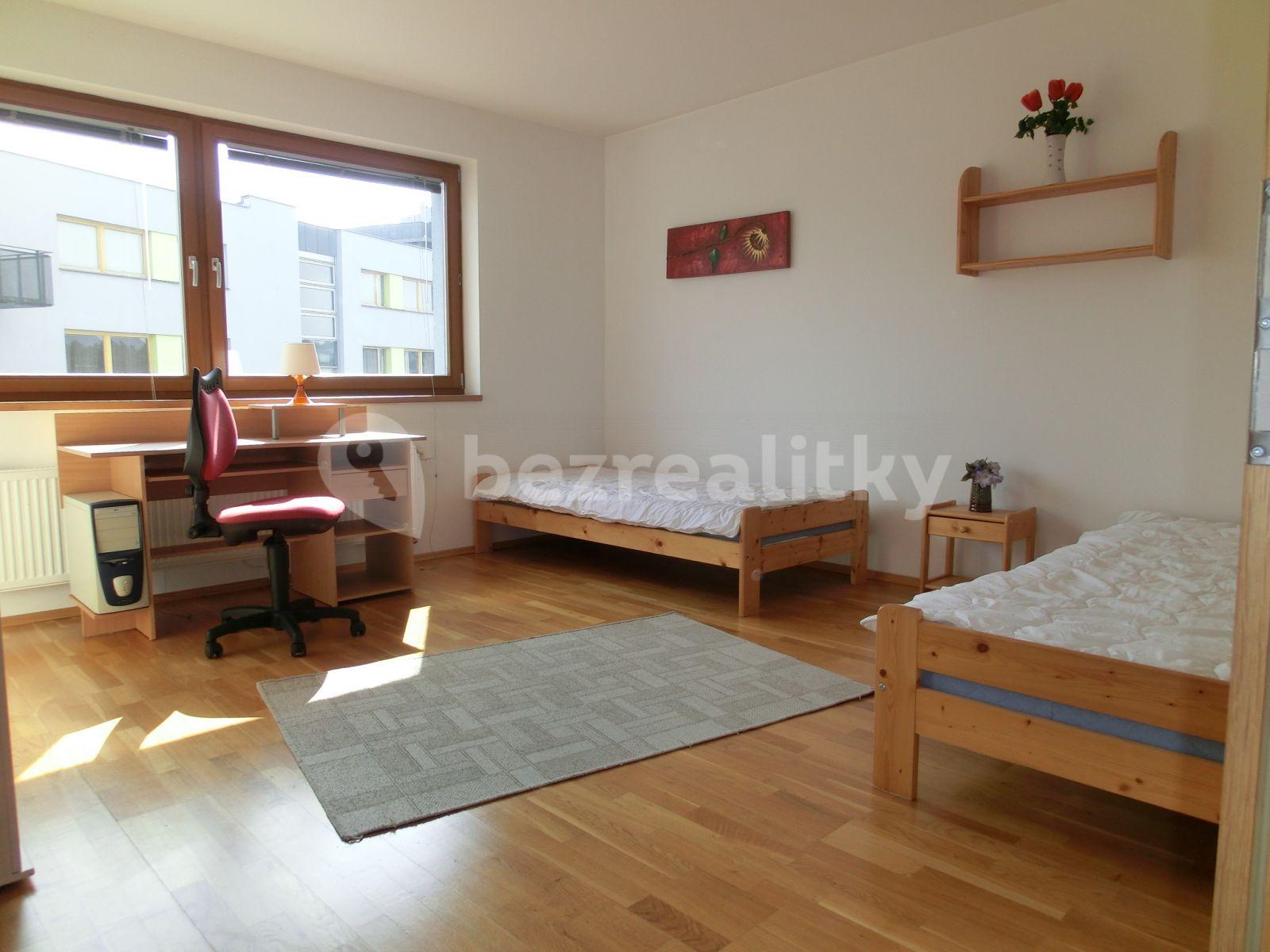 2 bedroom with open-plan kitchen flat to rent, 110 m², Tibetská, Prague, Prague