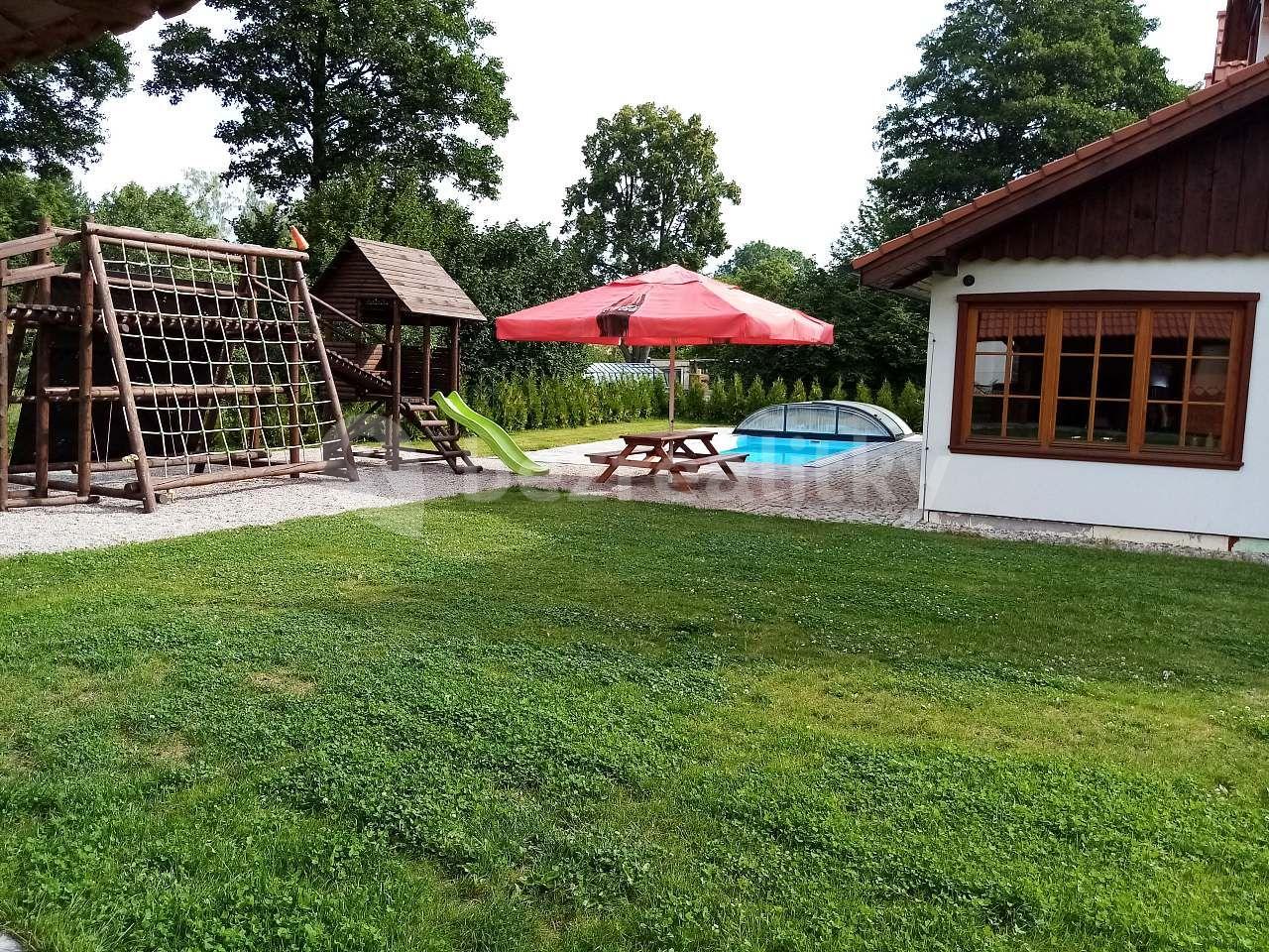 recreational property to rent, 0 m², Martínkovice, Královéhradecký Region