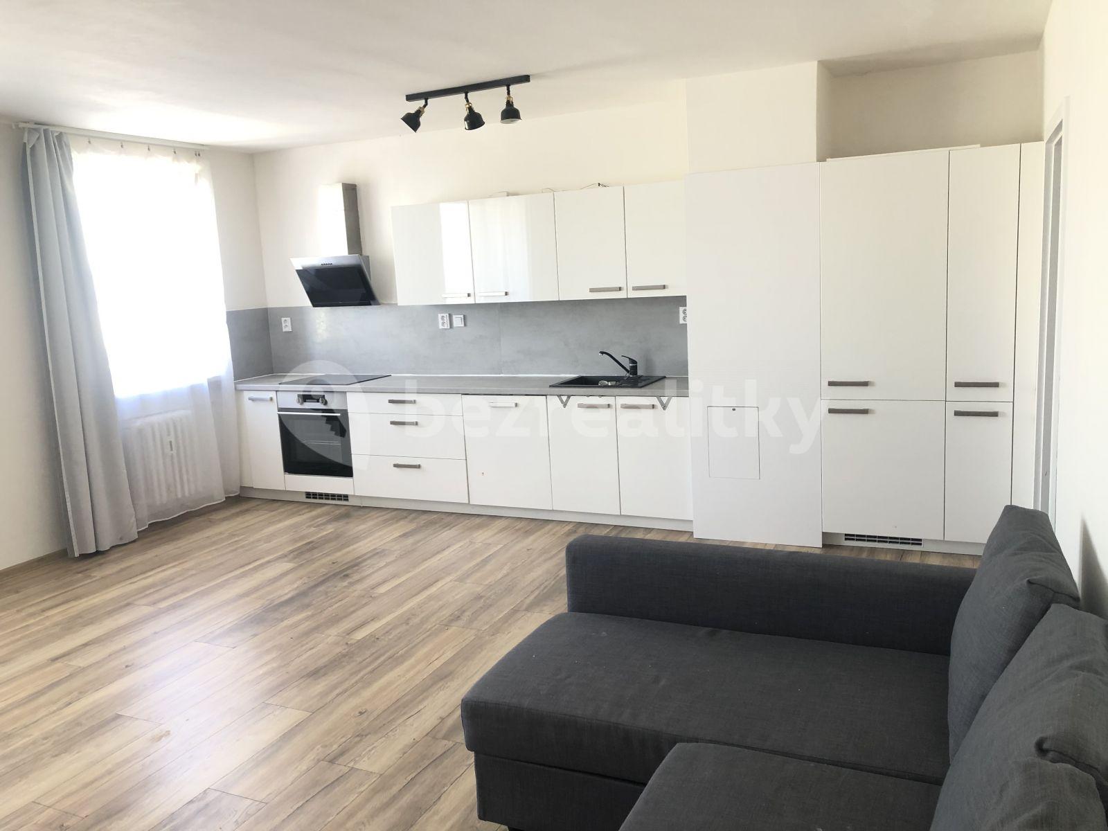 2 bedroom with open-plan kitchen flat to rent, 69 m², Jičínská, Prague, Prague