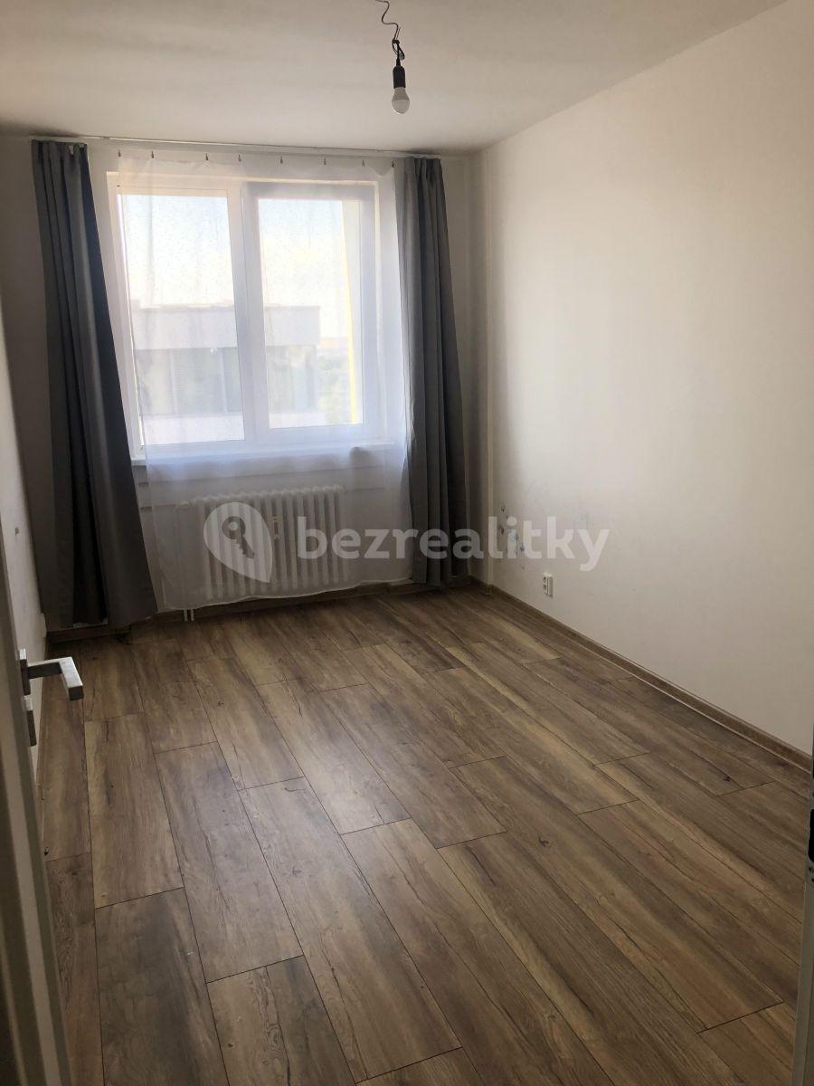 2 bedroom with open-plan kitchen flat to rent, 69 m², Jičínská, Prague, Prague