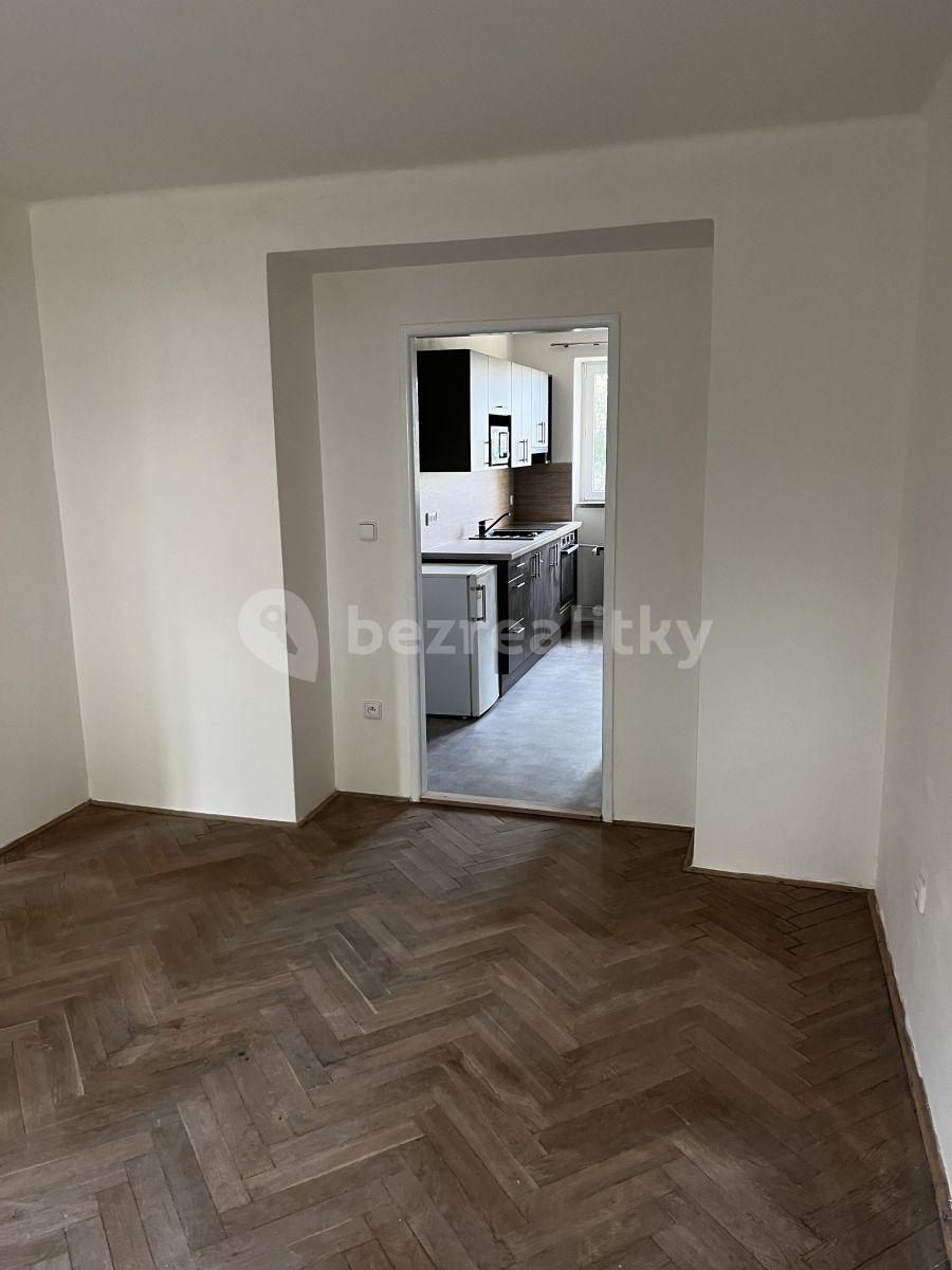 2 bedroom flat to rent, 51 m², Smetáčkova, Slaný, Středočeský Region