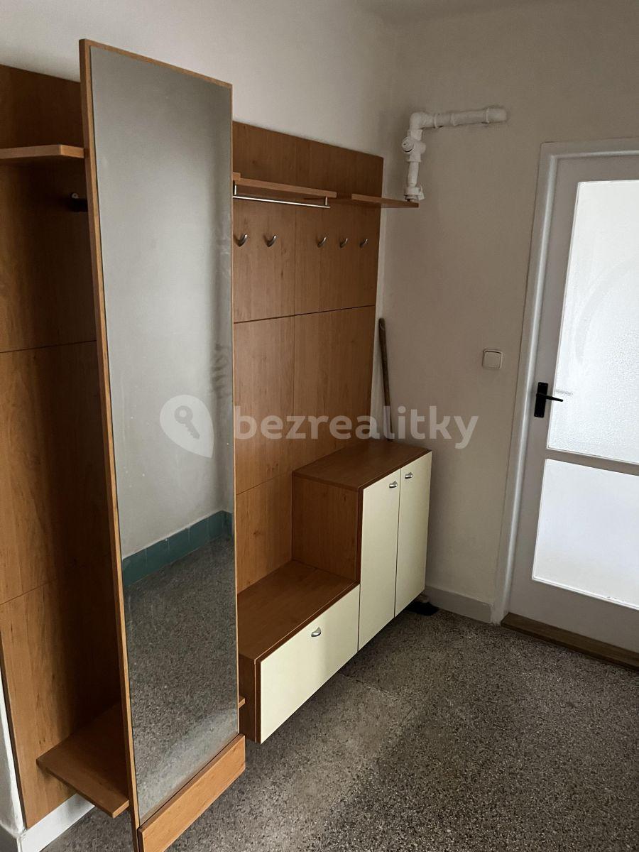 2 bedroom flat to rent, 51 m², Smetáčkova, Slaný, Středočeský Region