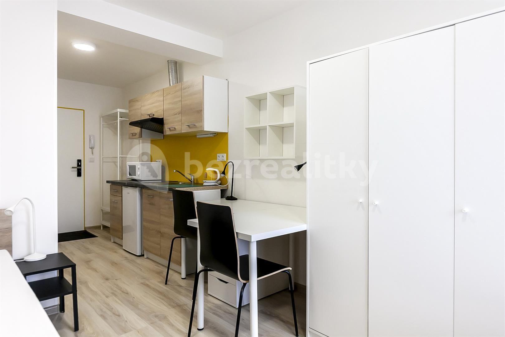 Studio flat to rent, 17 m², Hybešova, Brno, Jihomoravský Region