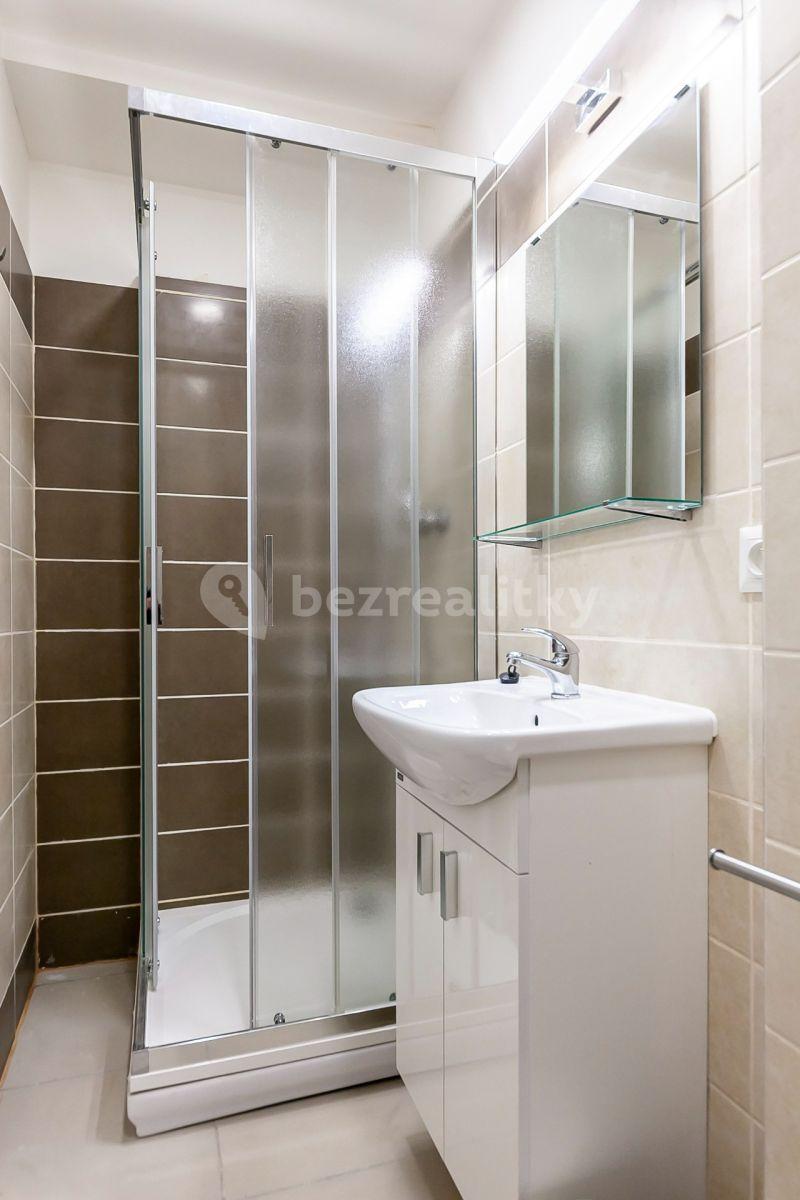 Studio flat to rent, 17 m², Hybešova, Brno, Jihomoravský Region