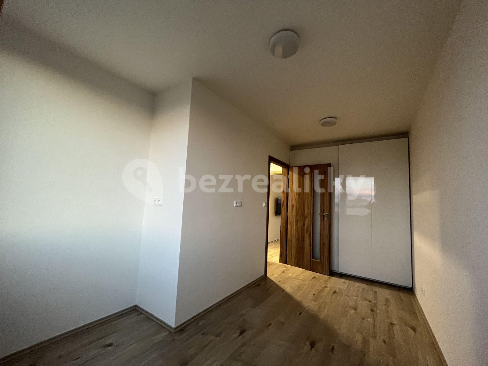 2 bedroom with open-plan kitchen flat to rent, 62 m², Bernolákova, Prague, Prague