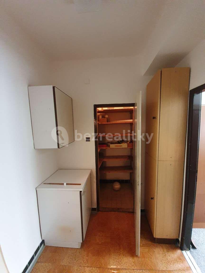 2 bedroom flat to rent, 65 m², Kamýcká, Prague, Prague