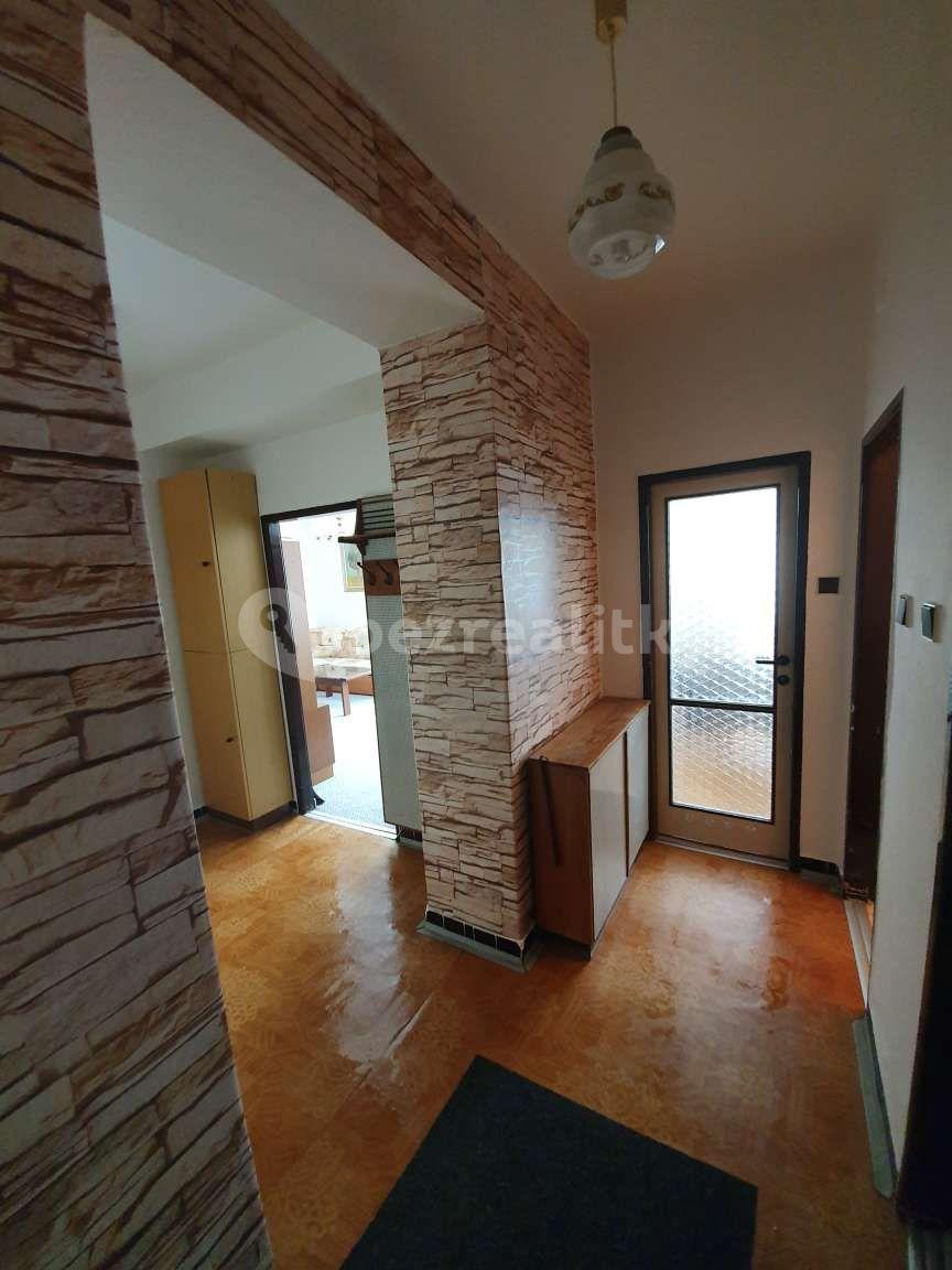 2 bedroom flat to rent, 65 m², Kamýcká, Prague, Prague