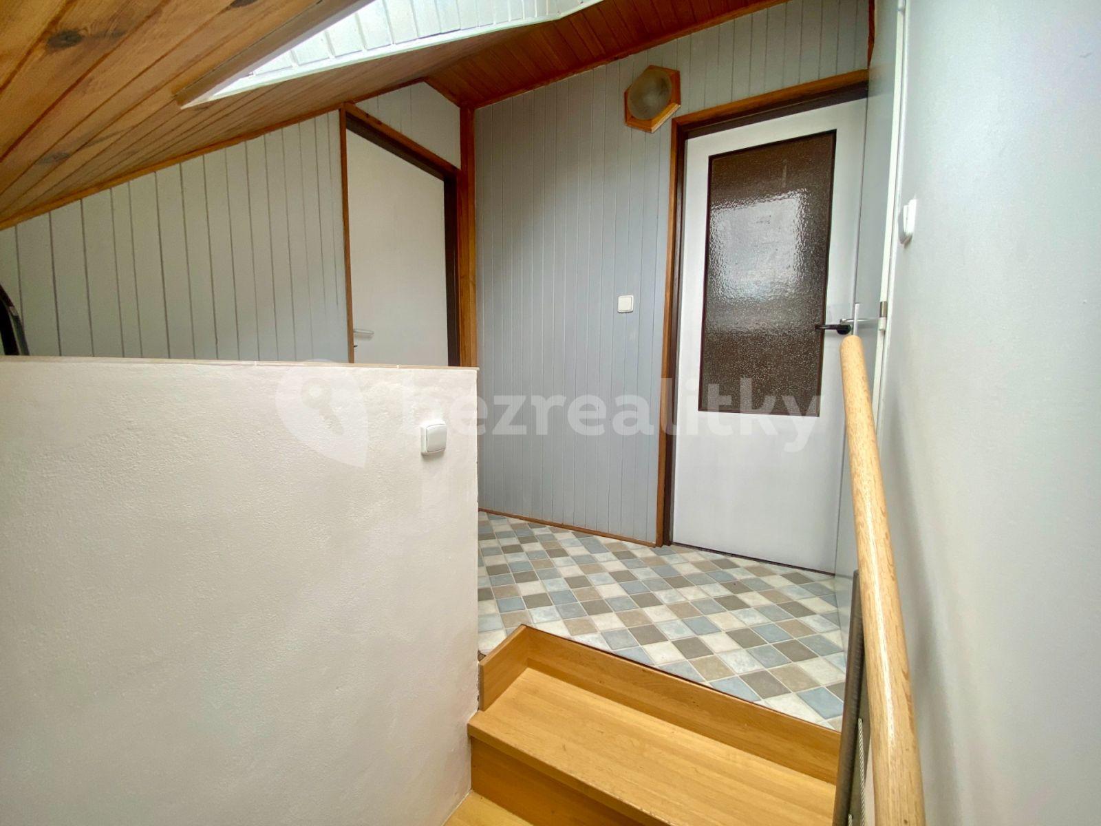 house for sale, 185 m², Březová, Hradec Králové, Královéhradecký Region