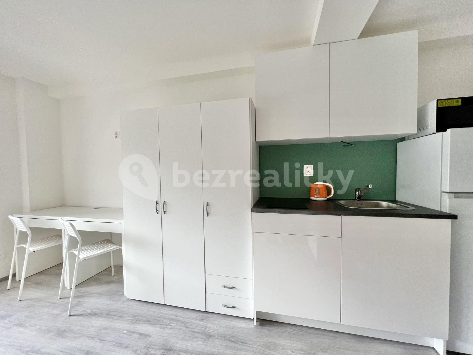 Studio flat to rent, 16 m², Hybešova, Brno, Jihomoravský Region