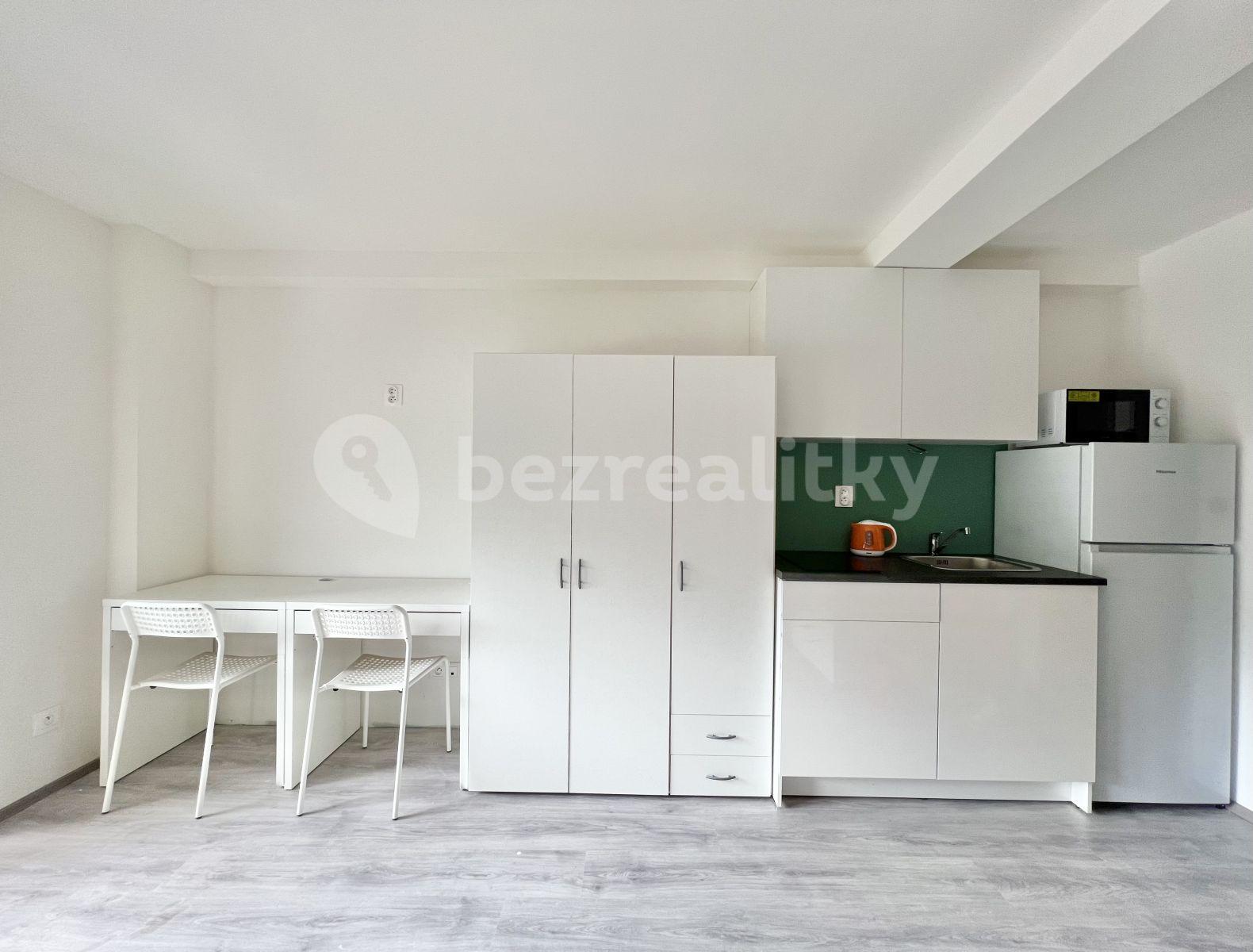 Studio flat to rent, 16 m², Hybešova, Brno, Jihomoravský Region