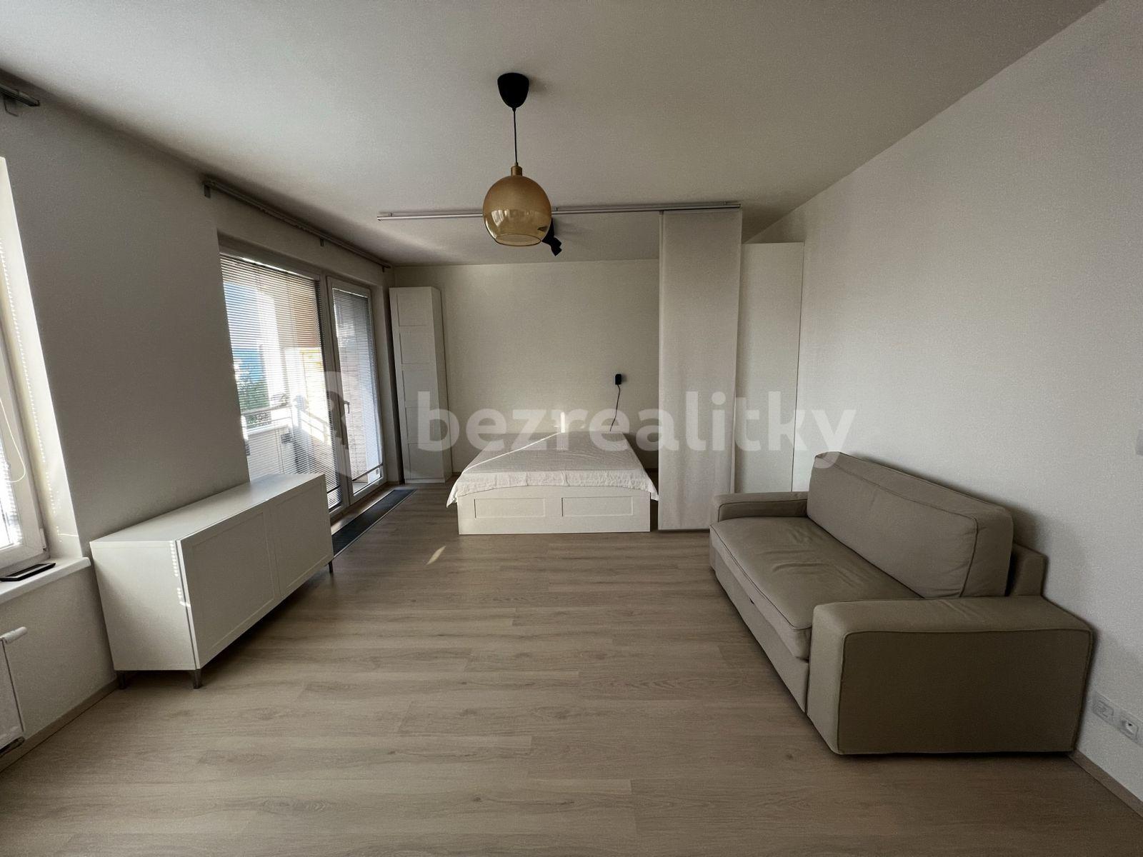 Studio flat to rent, 40 m², Míšovická, Prague, Prague