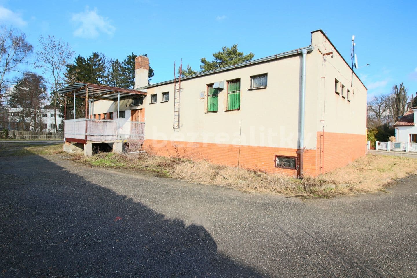non-residential property for sale, 1,171 m², Zahradní, Nový Bydžov, Královéhradecký Region