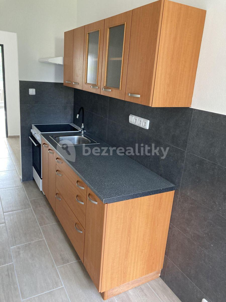 2 bedroom flat to rent, 61 m², Nám. V. Čtvrtka, Jičín, Královéhradecký Region