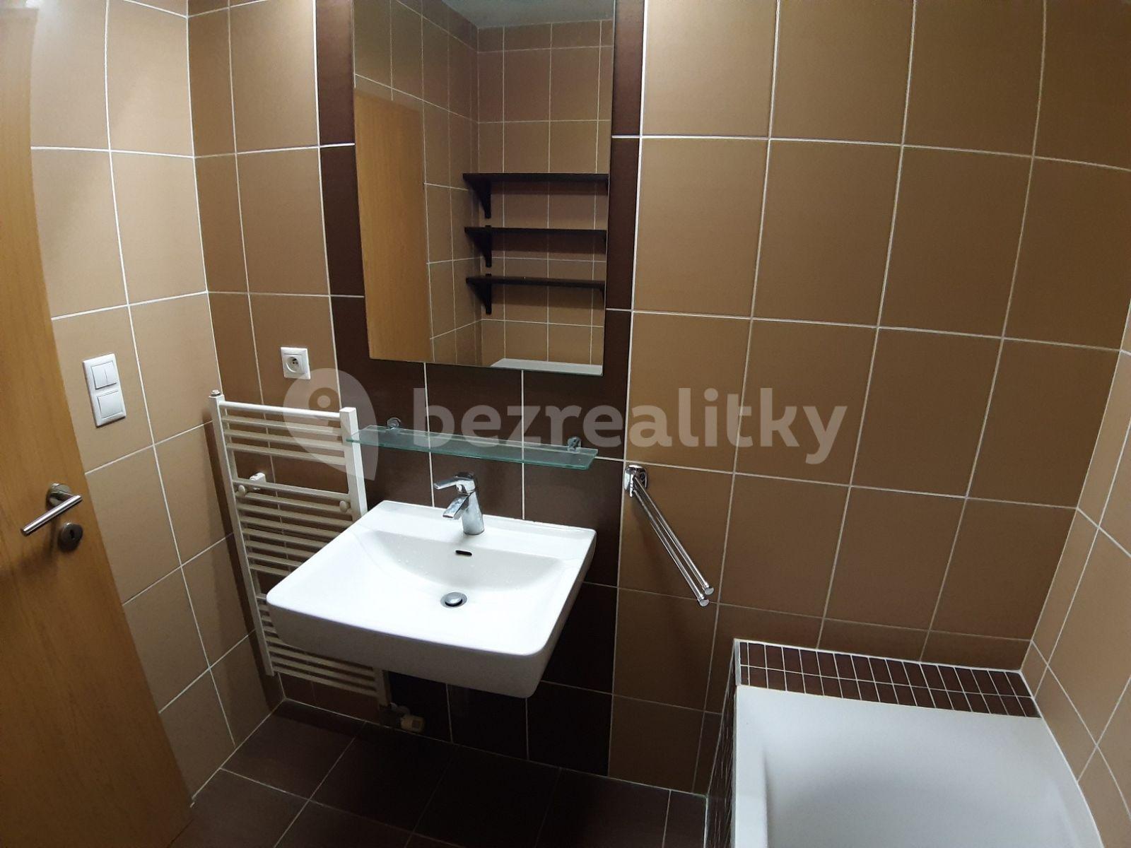 3 bedroom flat to rent, 82 m², Trnavská cesta, Ružinov, Bratislavský Region