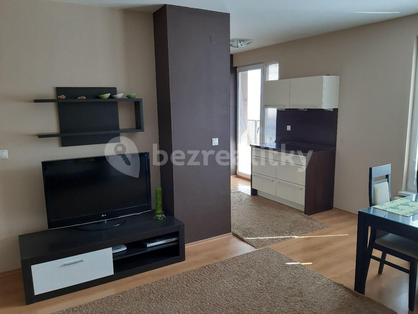 3 bedroom flat to rent, 82 m², Trnavská cesta, Ružinov, Bratislavský Region