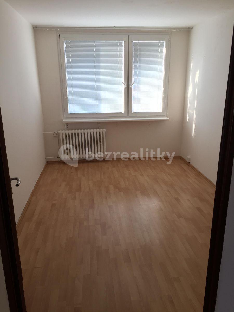 3 bedroom flat to rent, 72 m², Stříbrského, Prague, Prague