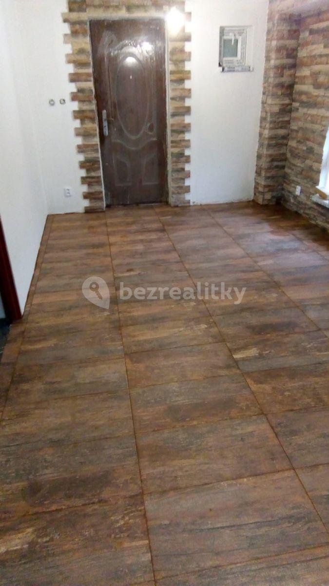 house to rent, 70 m², Louňovice, Středočeský Region