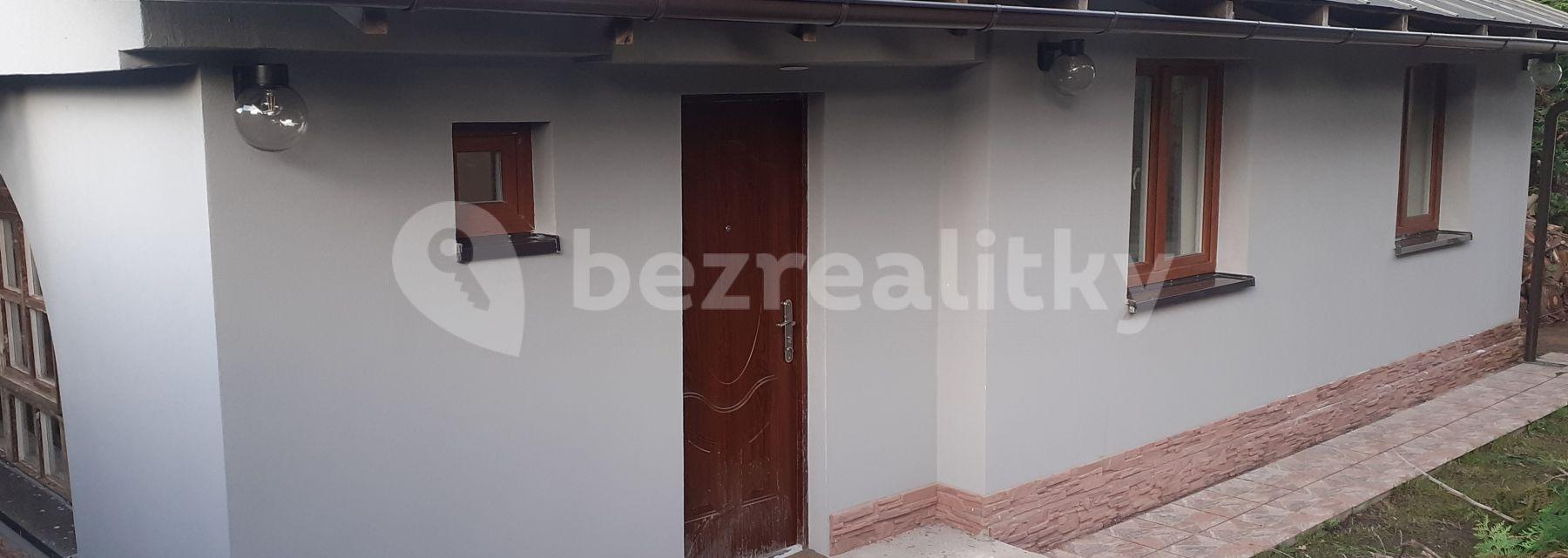 house to rent, 70 m², Louňovice, Středočeský Region