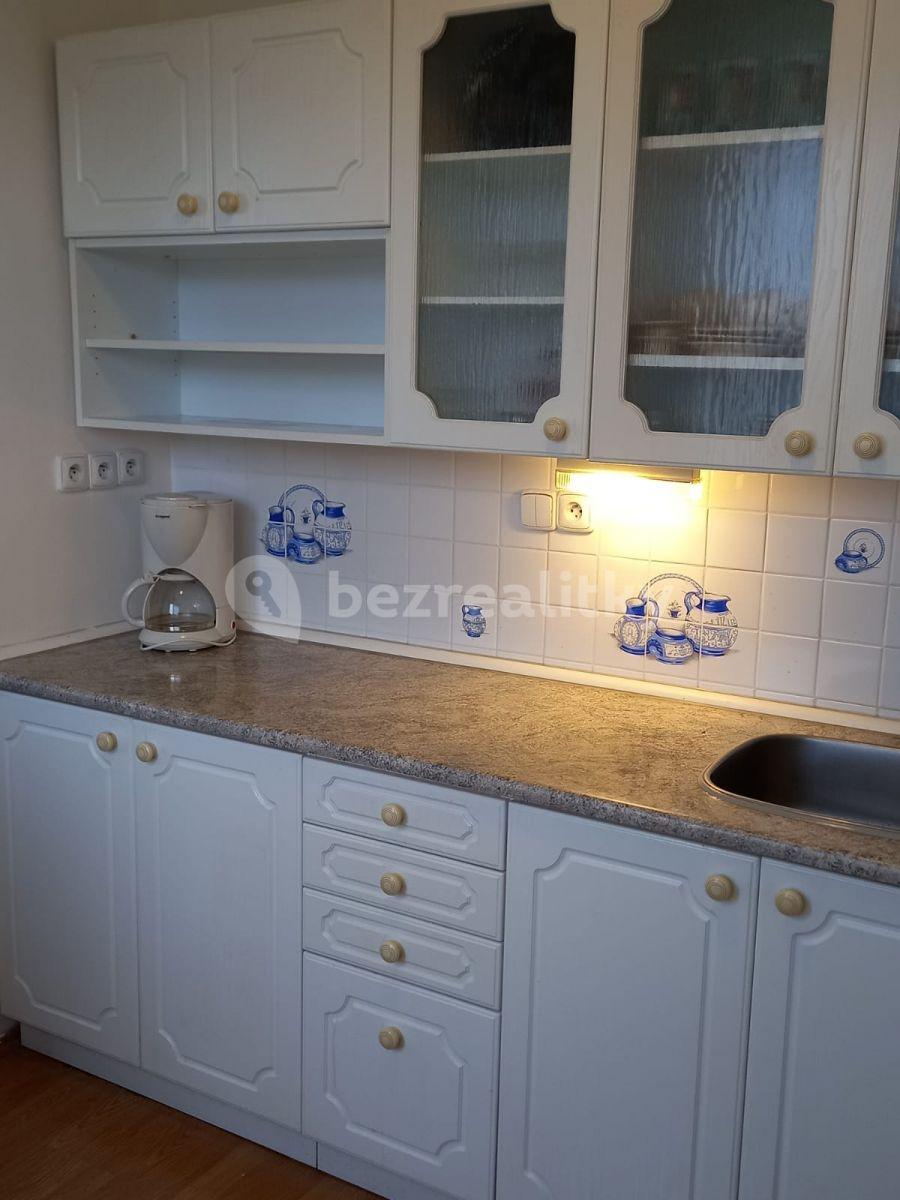 3 bedroom flat to rent, 66 m², Jablonecká, Prague, Prague