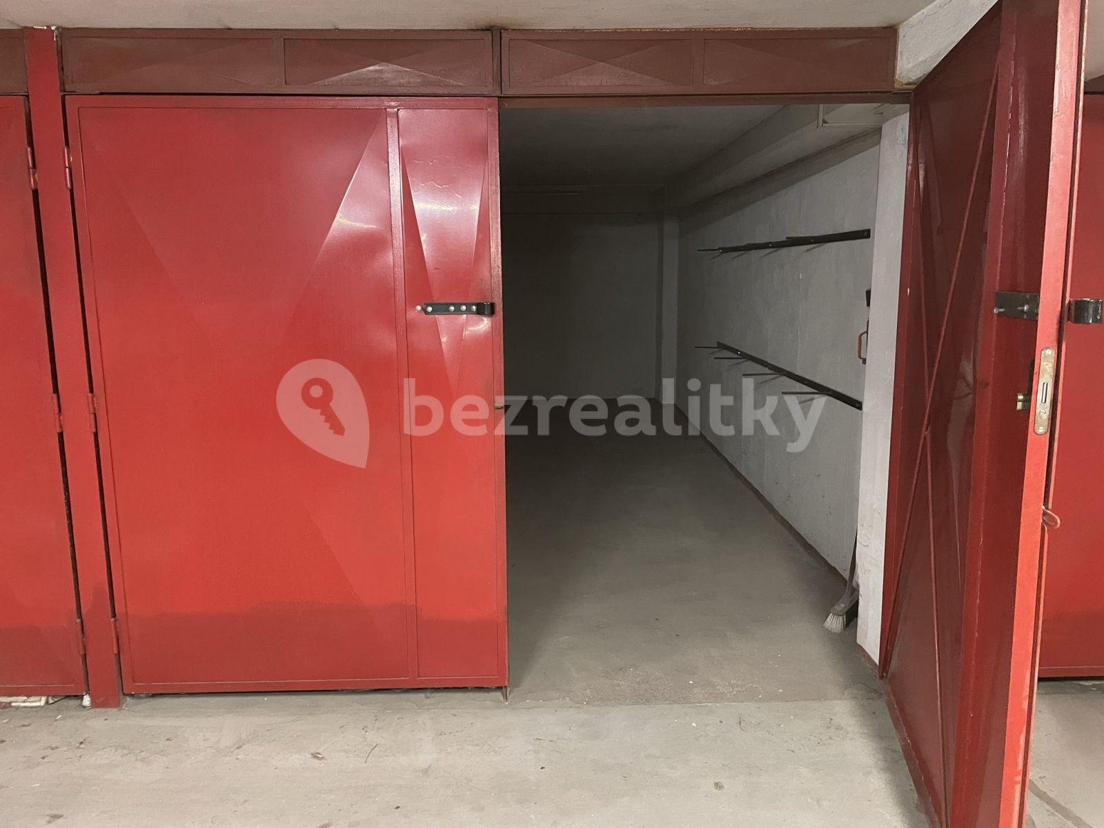 garage to rent, 19 m², Nušlova, Prague, Prague