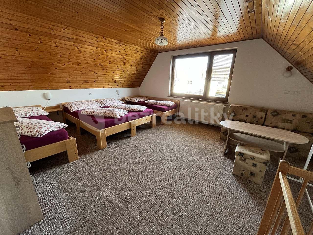 recreational property to rent, 0 m², Prostřední Bečva, Zlínský Region