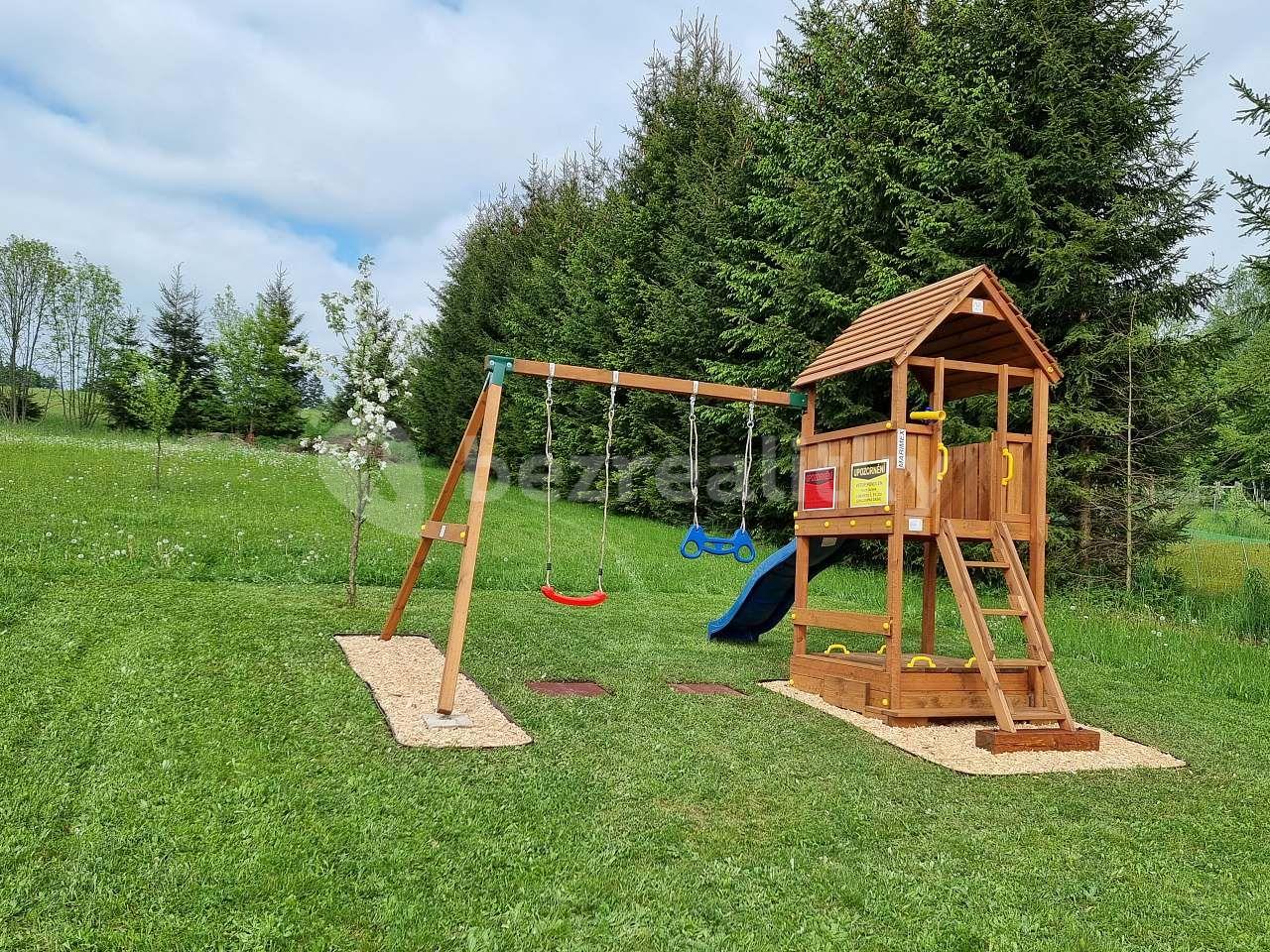 recreational property to rent, 0 m², Teplice nad Metují, Královéhradecký Region