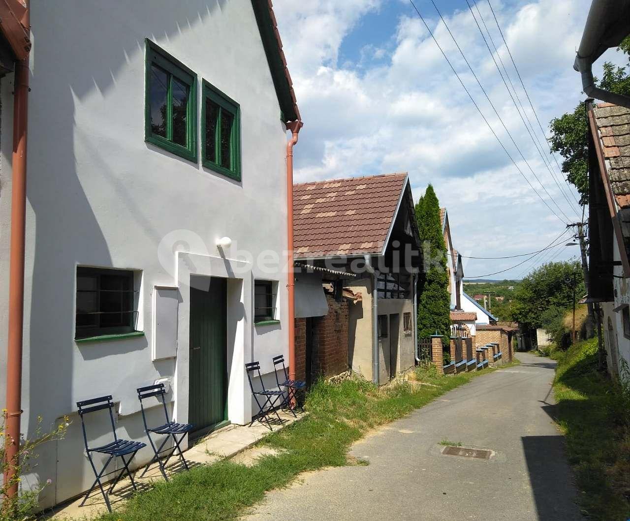 recreational property to rent, 0 m², Moravany, Jihomoravský Region