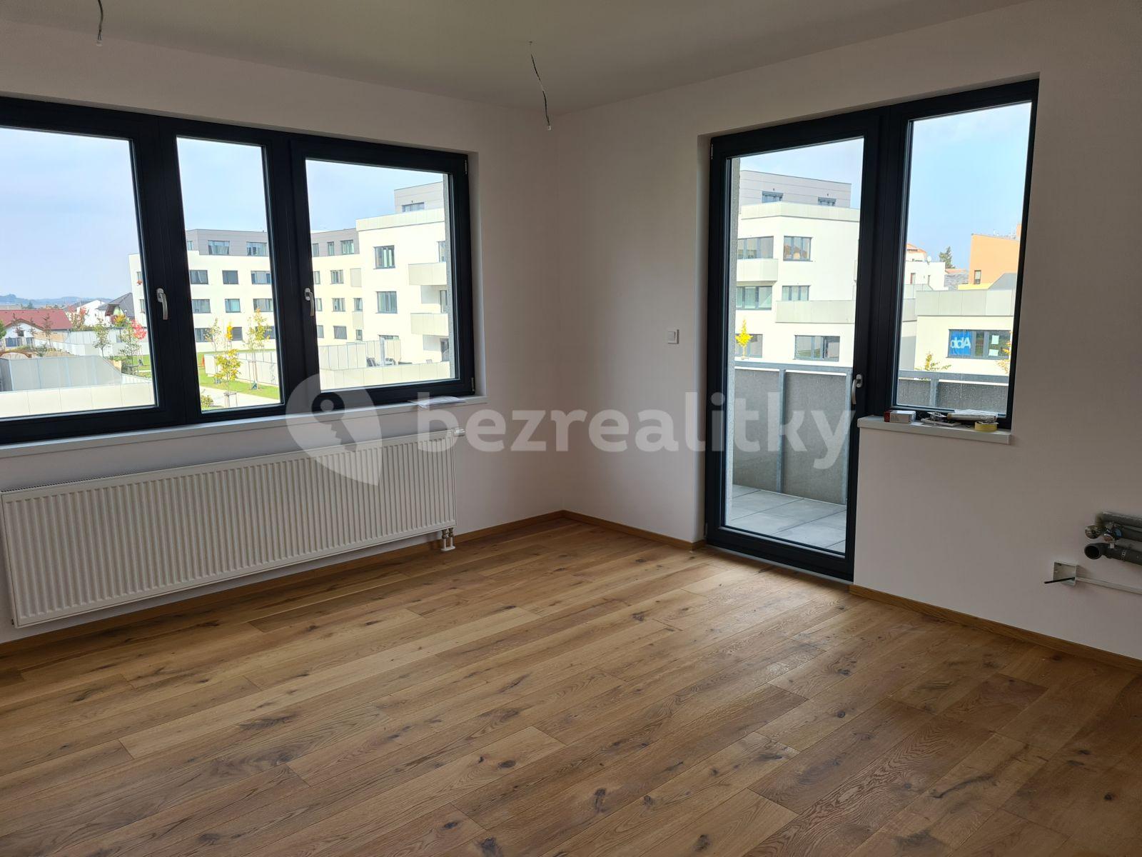 1 bedroom with open-plan kitchen flat to rent, 47 m², Žižkova, Horoměřice, Středočeský Region