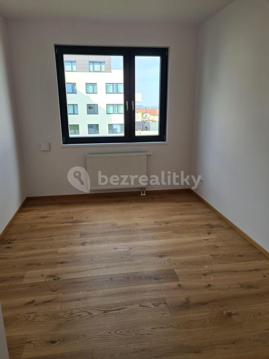 1 bedroom with open-plan kitchen flat to rent, 47 m², Žižkova, Horoměřice, Středočeský Region