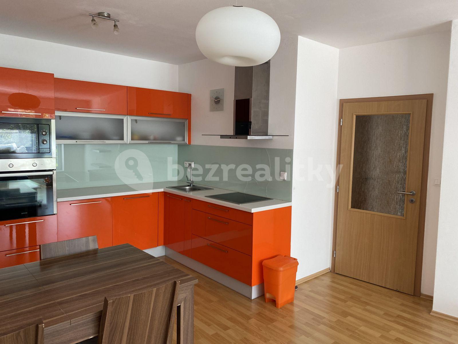 2 bedroom with open-plan kitchen flat to rent, 76 m², V Osikách, Prague, Prague