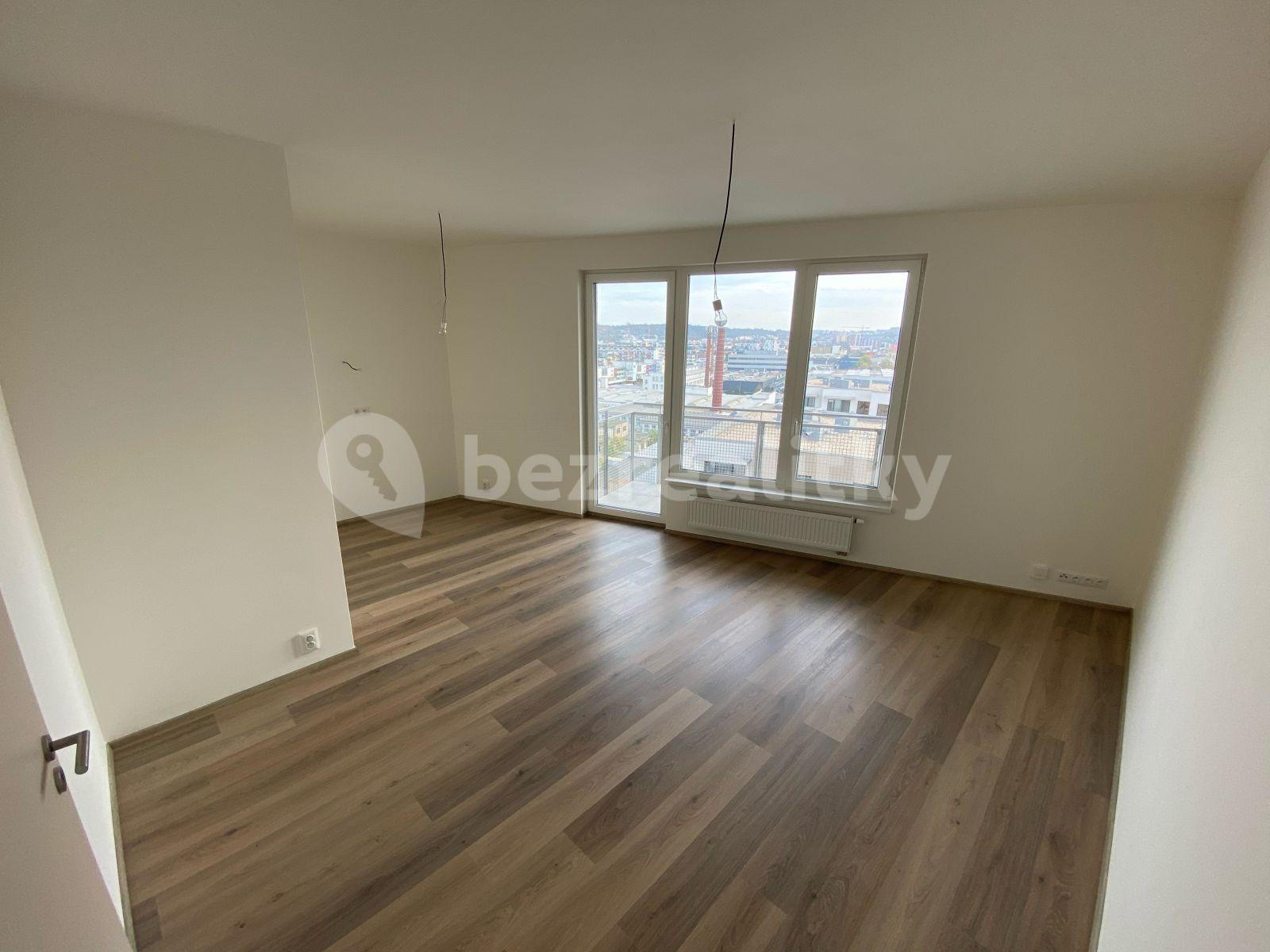 Studio flat to rent, 37 m², Čerpadlová, Prague, Prague