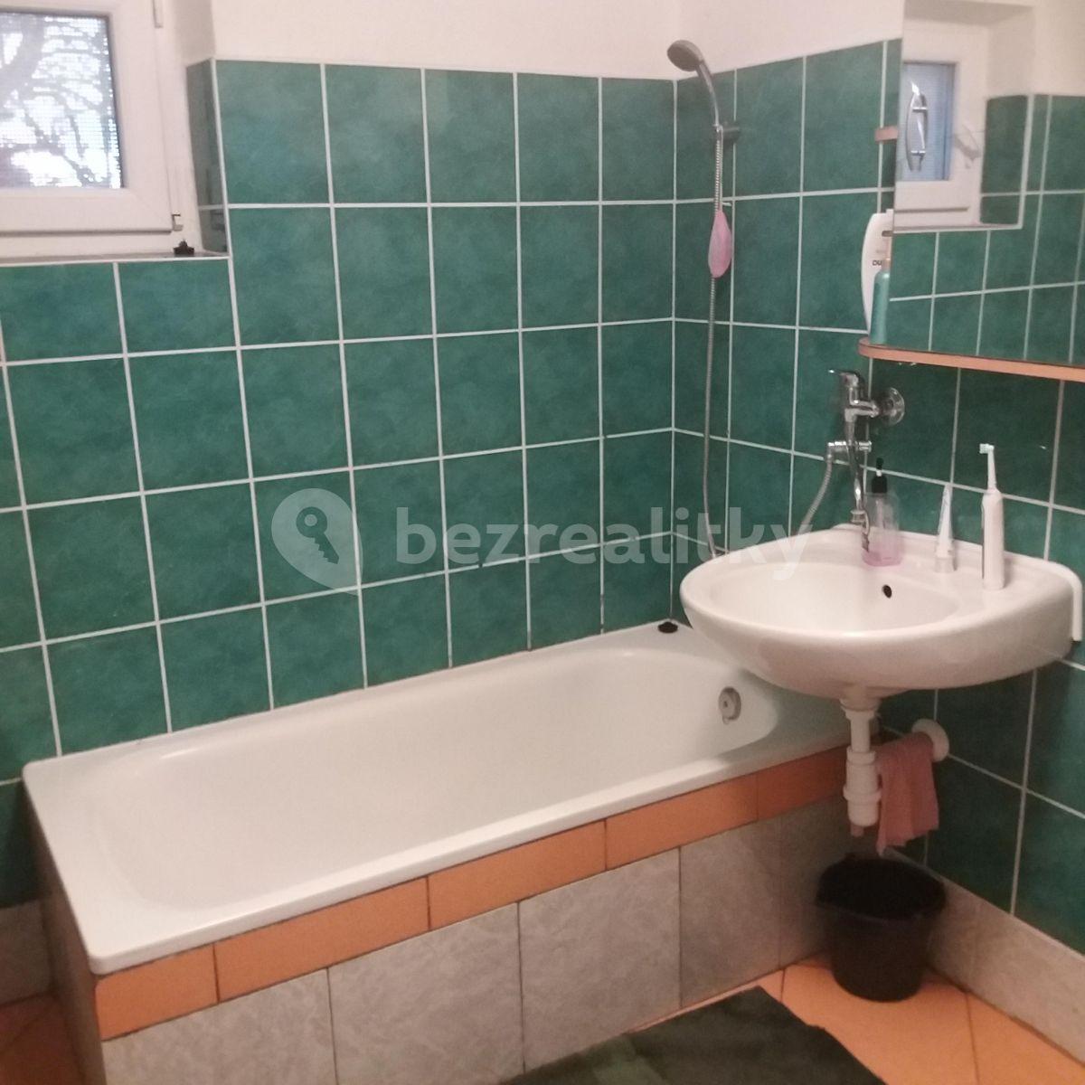 2 bedroom flat to rent, 80 m², Štychova, Prague, Prague