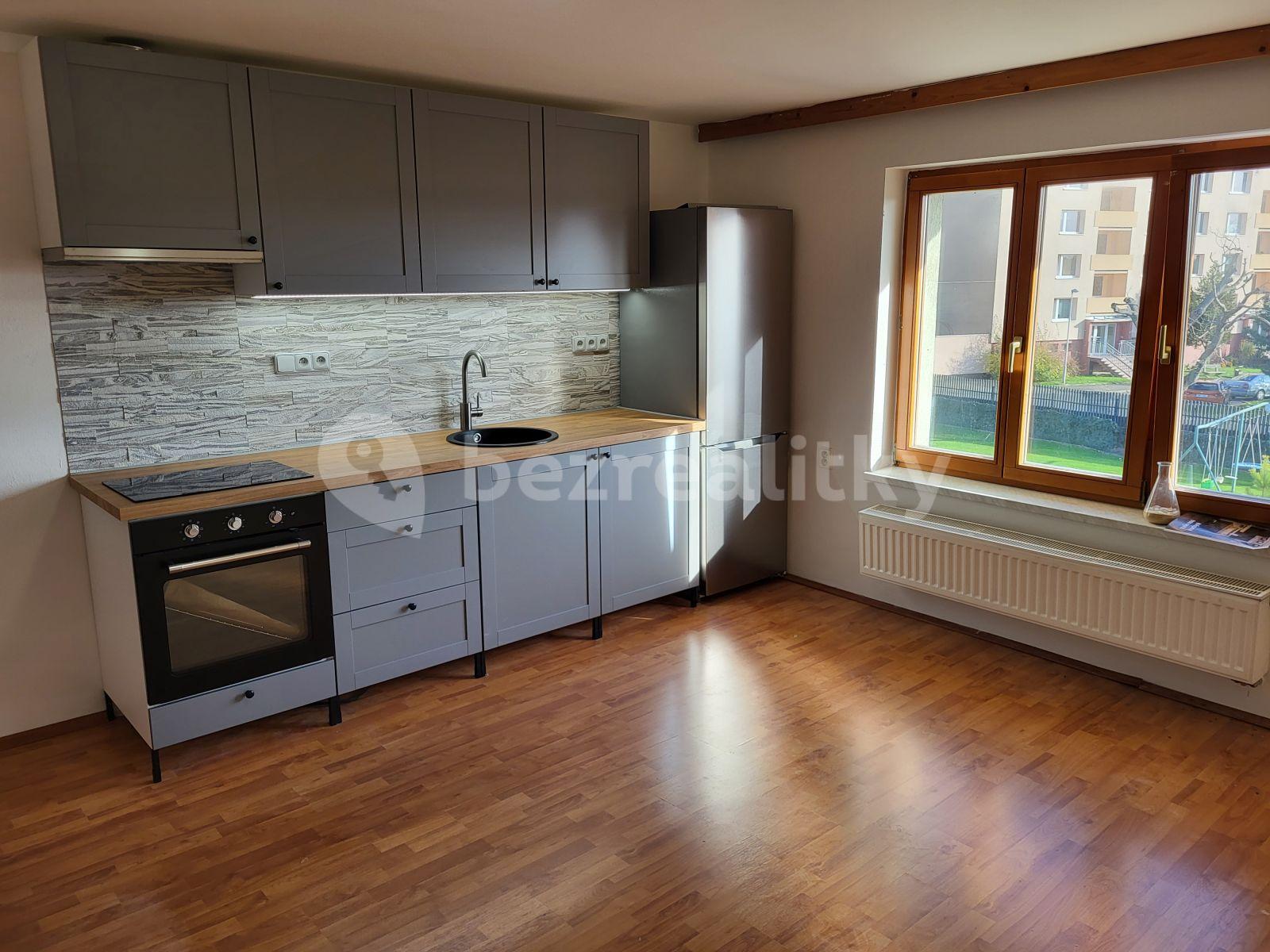 2 bedroom with open-plan kitchen flat to rent, 75 m², V Sádku, Újezd u Brna, Jihomoravský Region