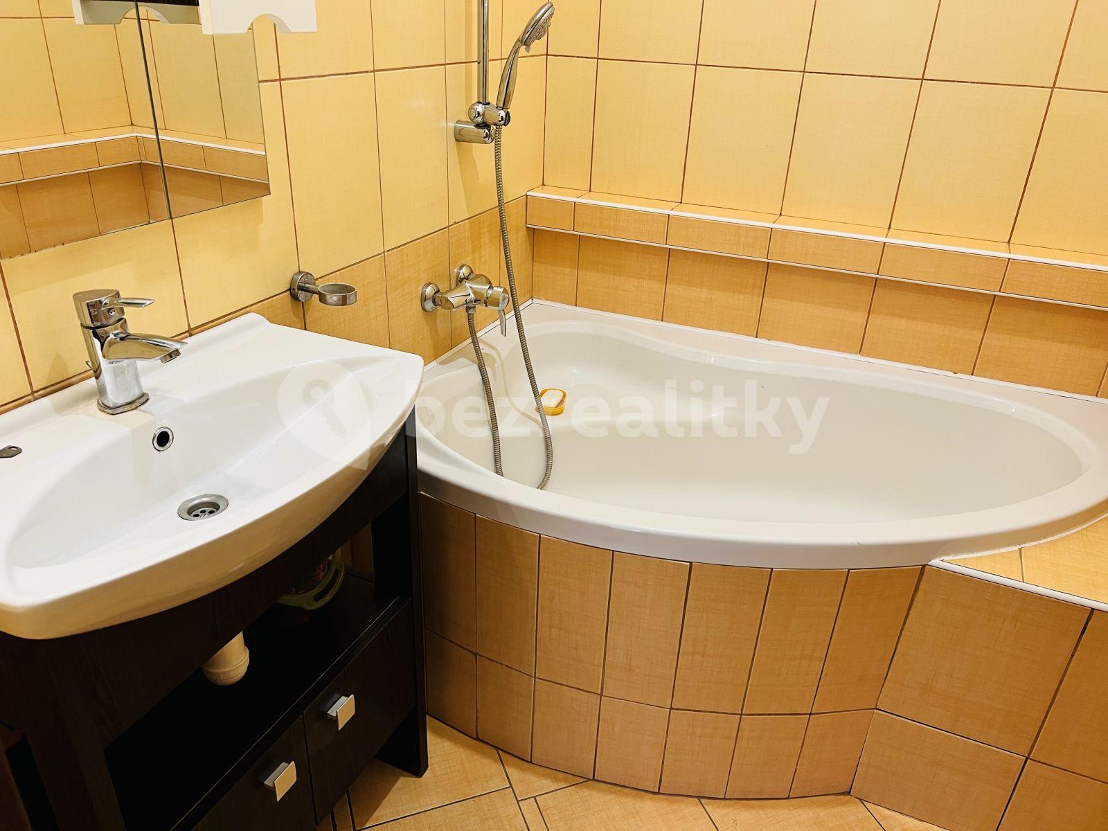 2 bedroom flat to rent, 68 m², 28. října, Ostrava, Moravskoslezský Region