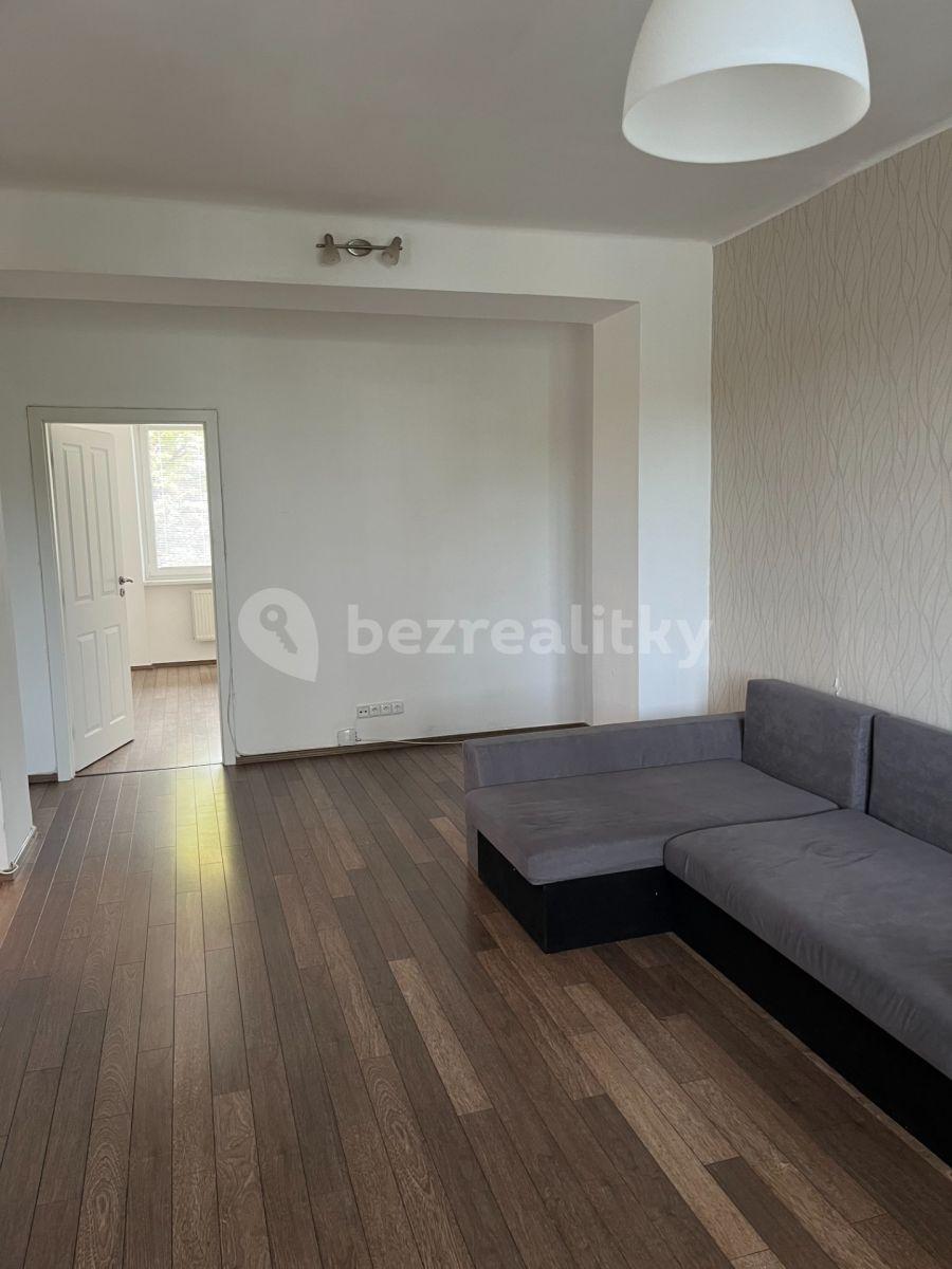 1 bedroom with open-plan kitchen flat to rent, 55 m², Jihlavská, Prague, Prague