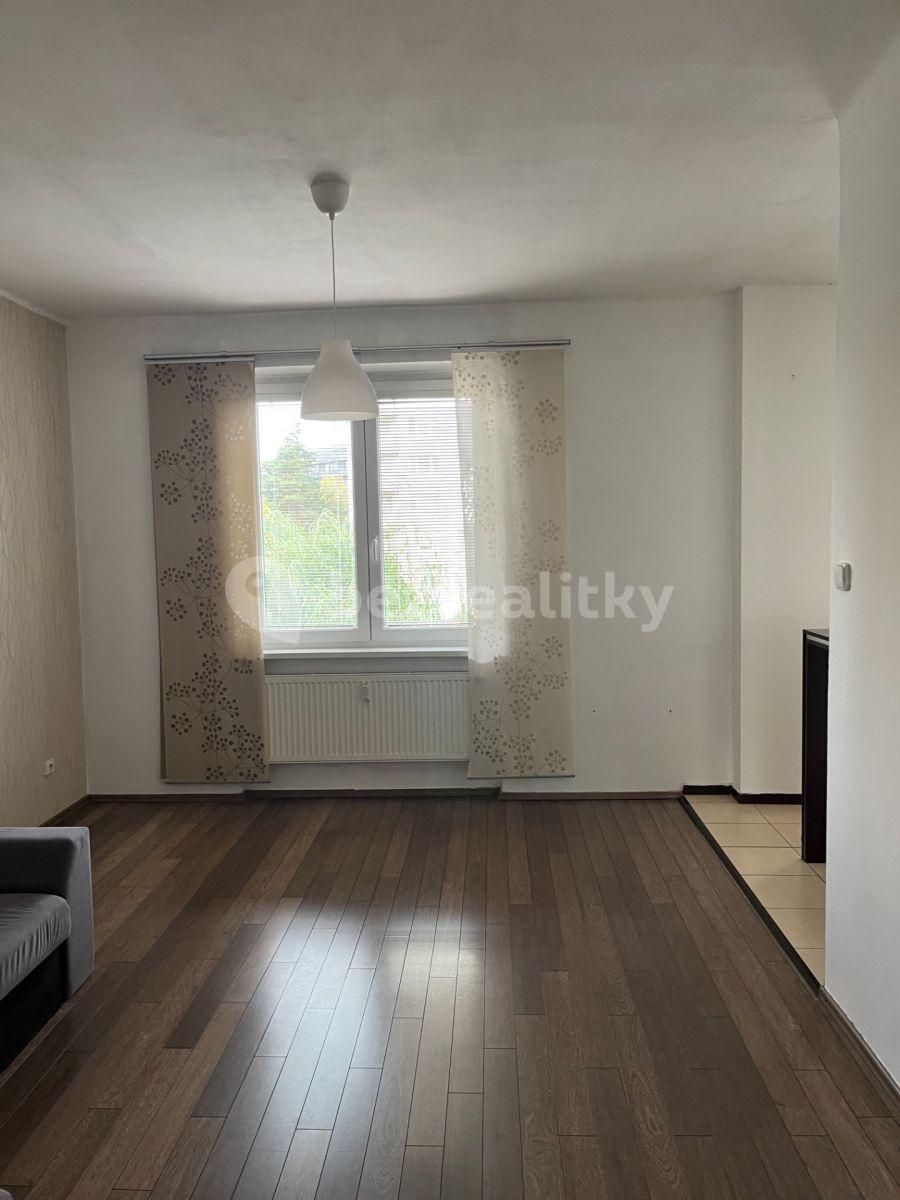 1 bedroom with open-plan kitchen flat to rent, 55 m², Jihlavská, Prague, Prague