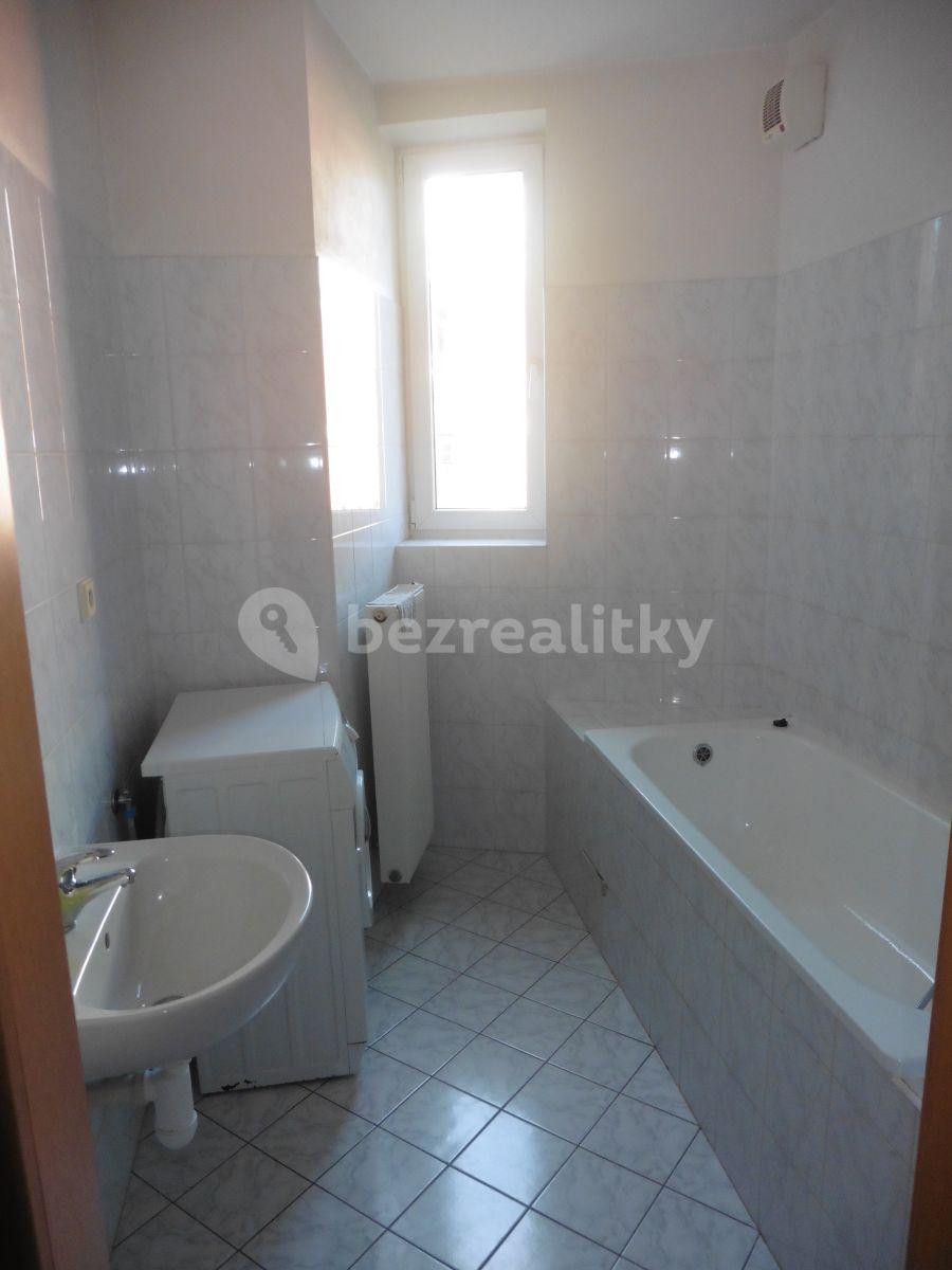 2 bedroom with open-plan kitchen flat to rent, 83 m², Pastevců, Prague, Prague