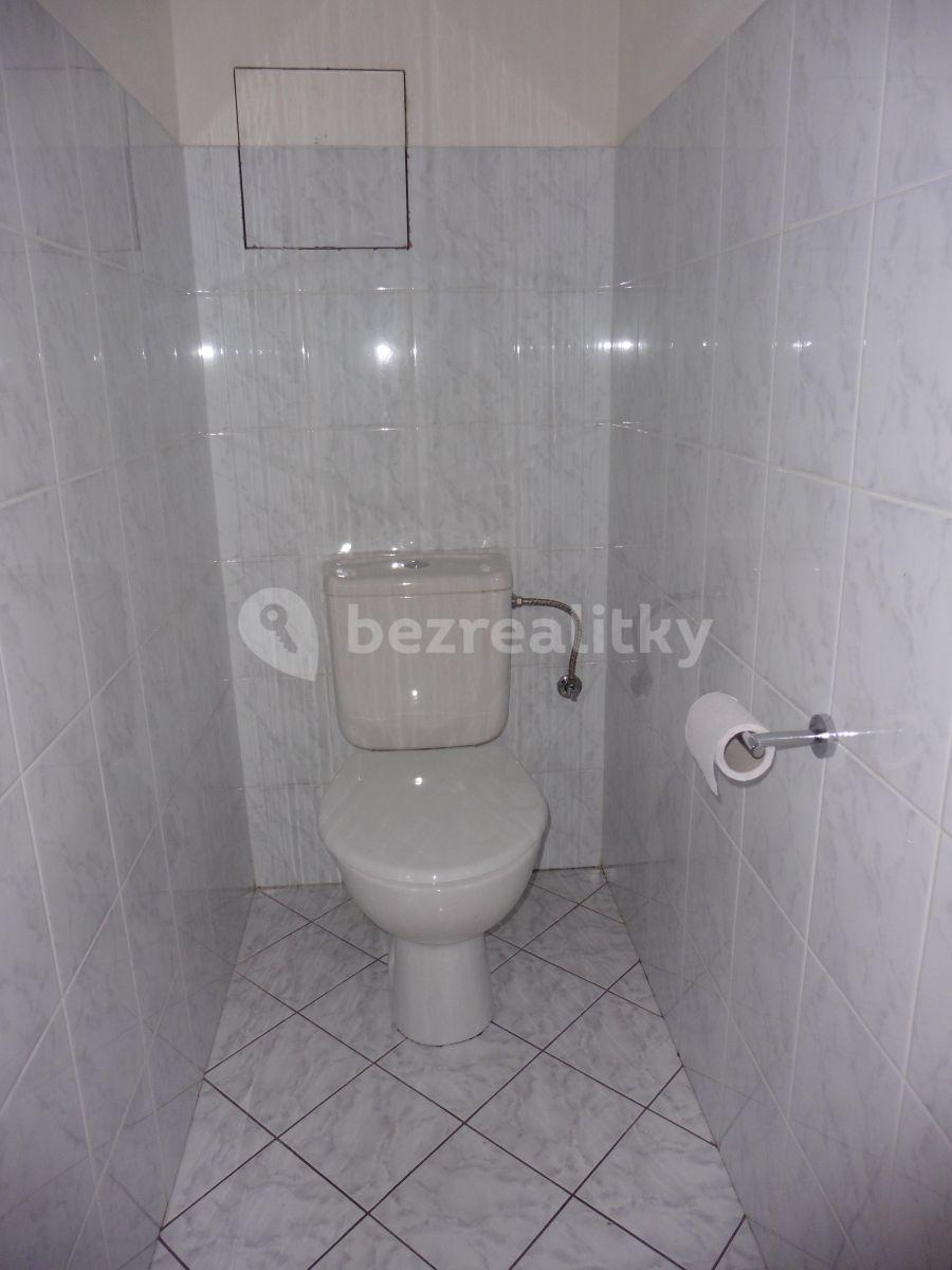 2 bedroom with open-plan kitchen flat to rent, 83 m², Pastevců, Prague, Prague