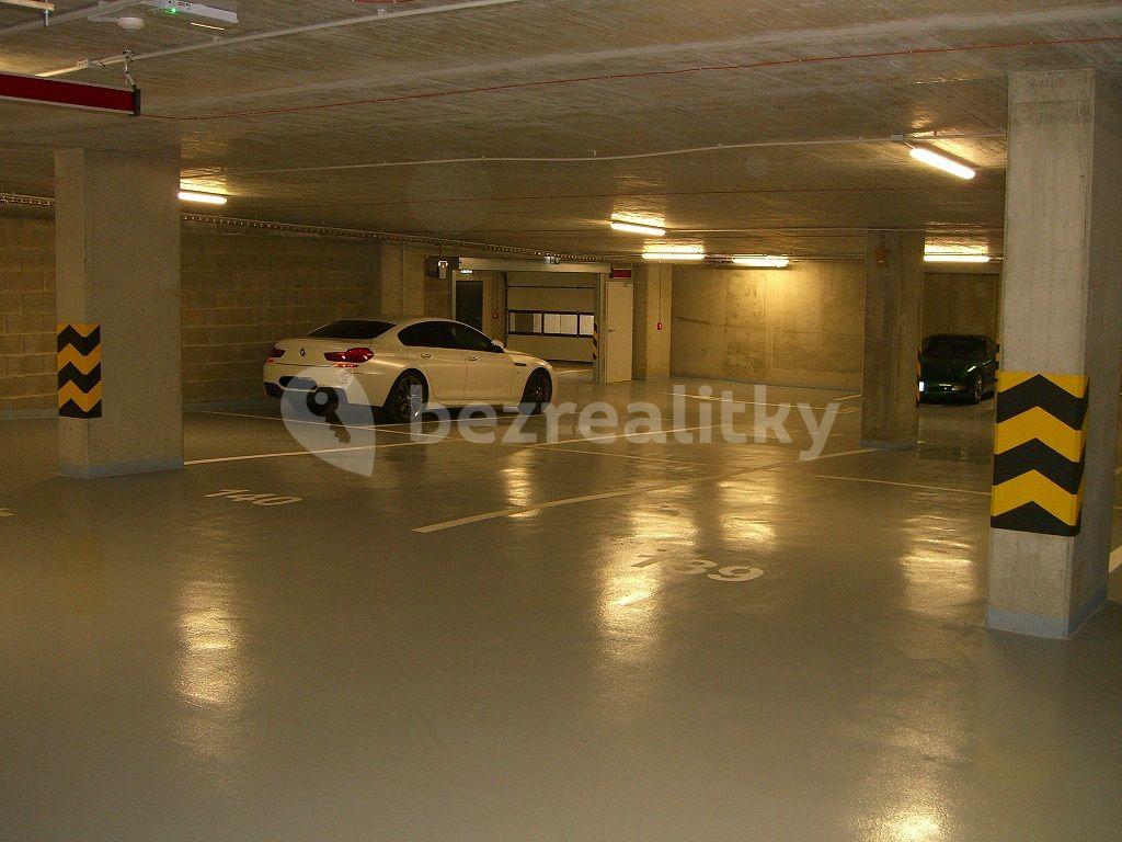 garage to rent, 13 m², U Harfy, Prague, Prague